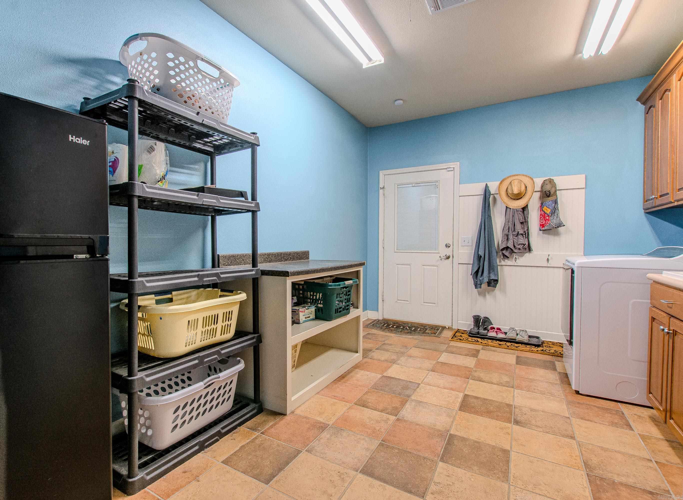 2750 E Woodson Lateral  Hensley, AR