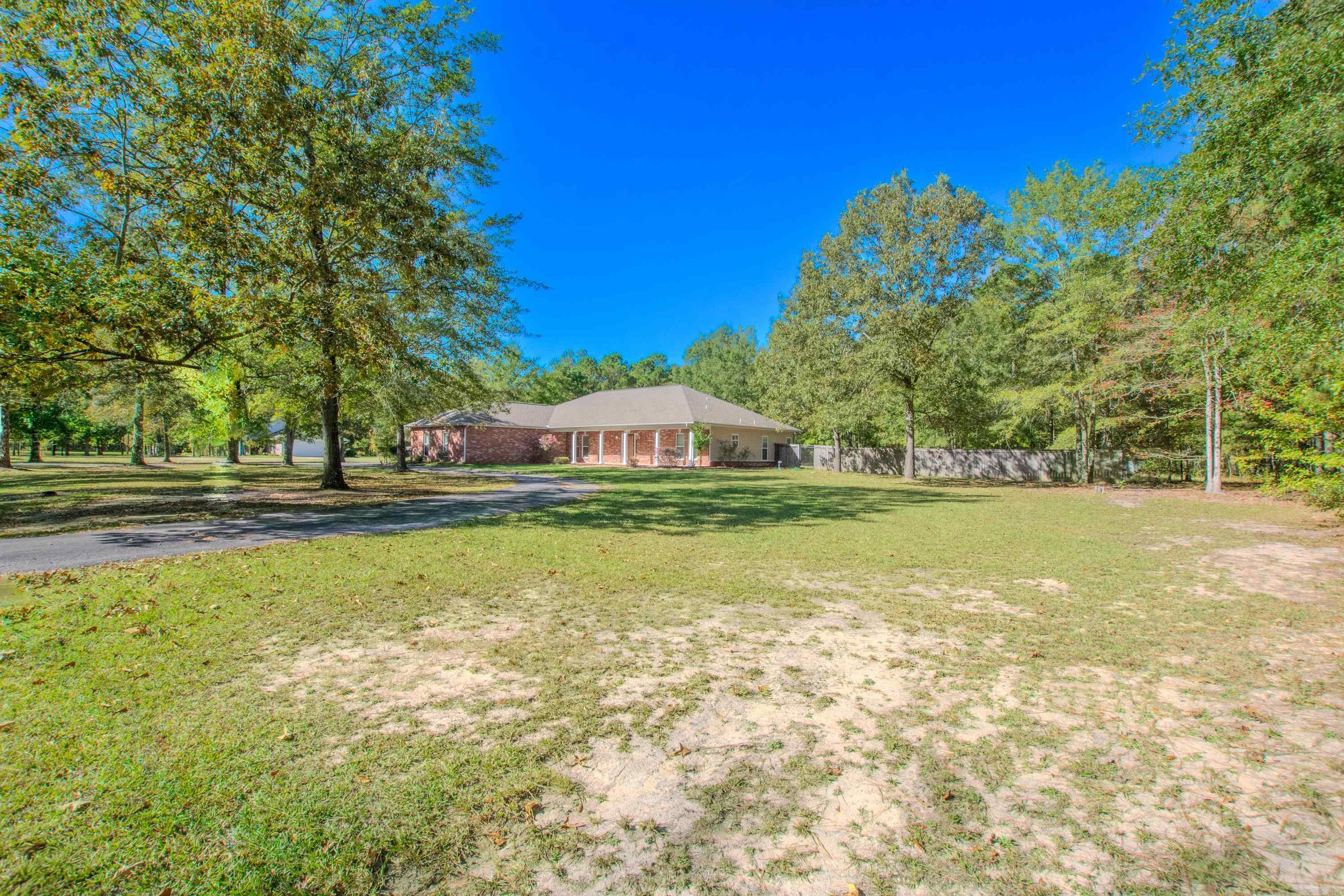 2750 E Woodson Lateral  Hensley, AR