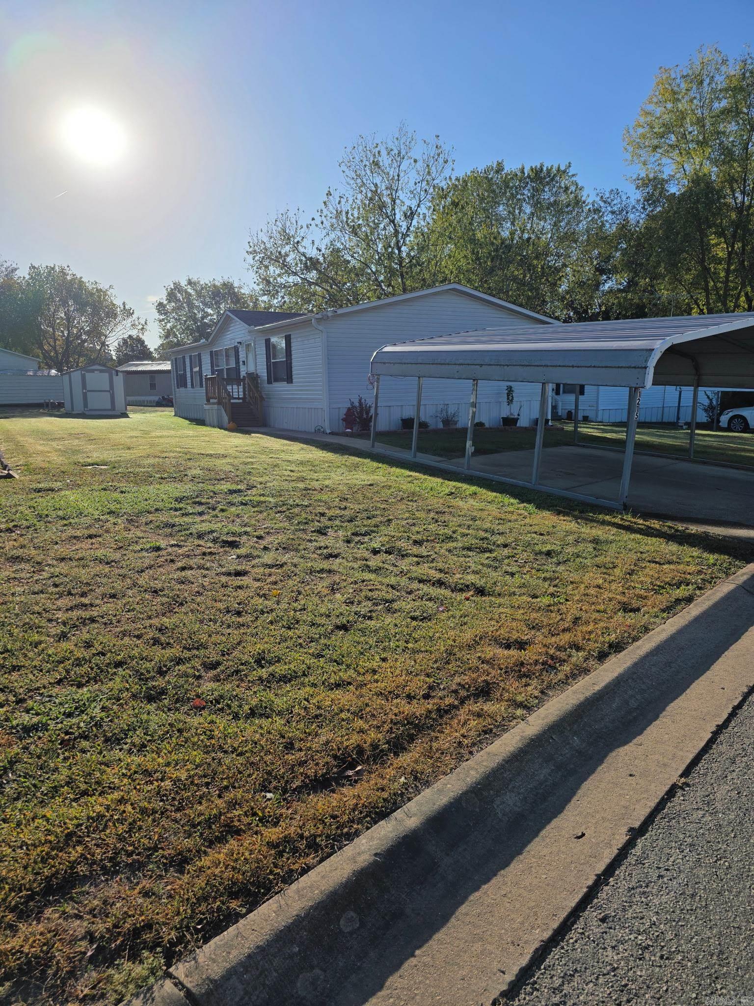 1215 Glenbriar  Mountain Home, AR