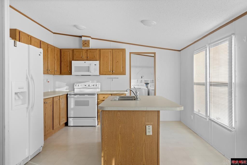 1215 Glenbriar  Mountain Home, AR