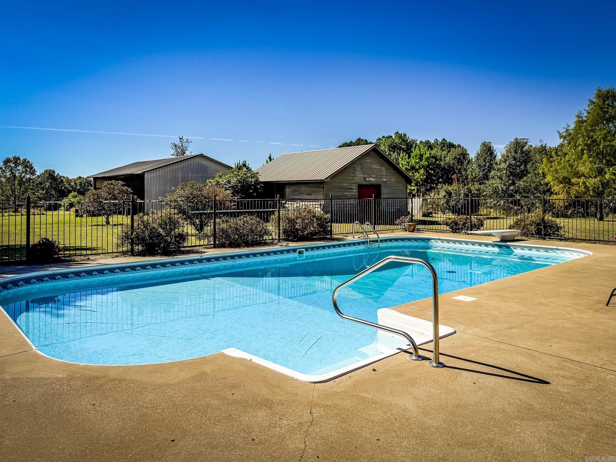 720 Pangburn  Heber Springs, AR