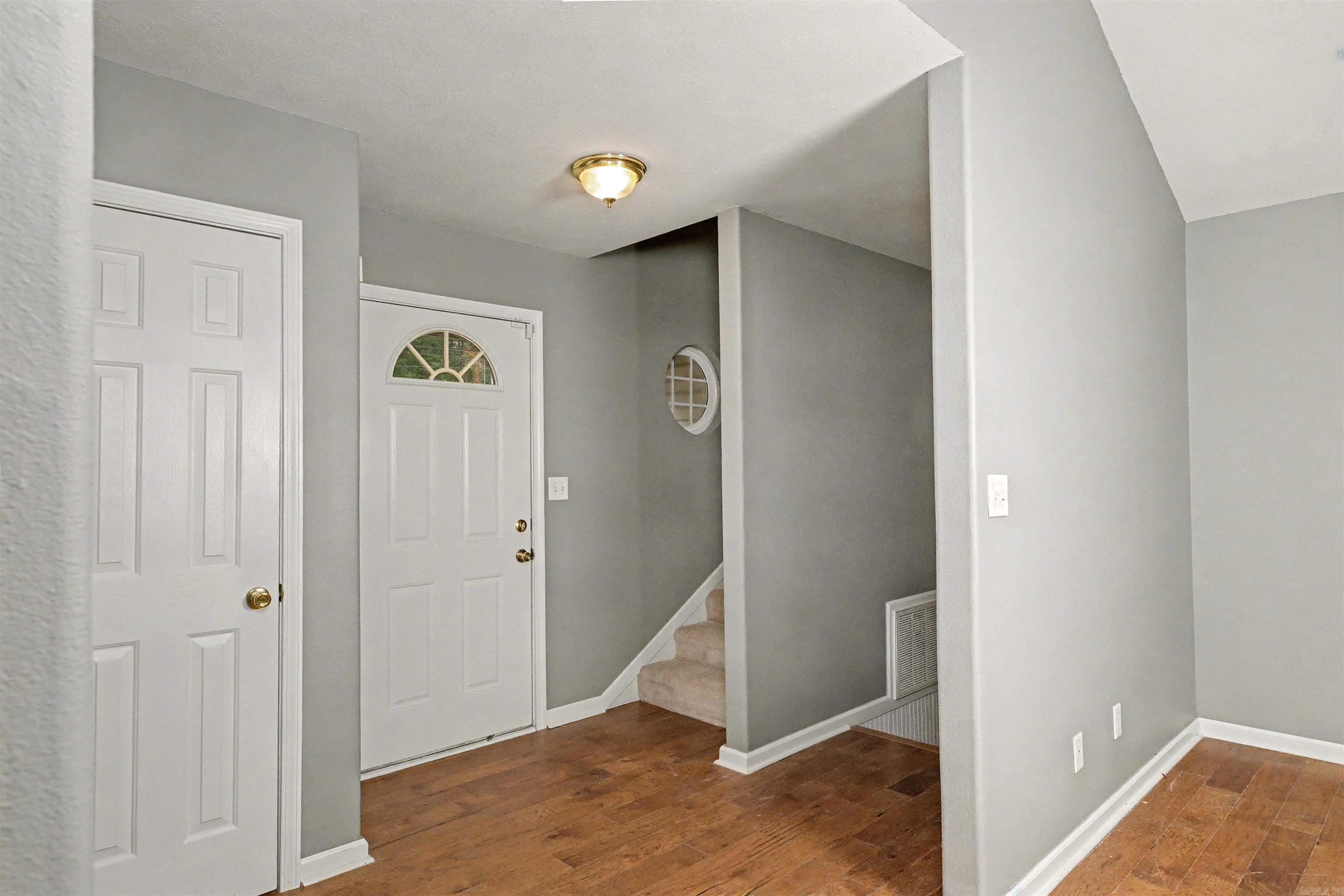 712 Michael  Redfield, AR