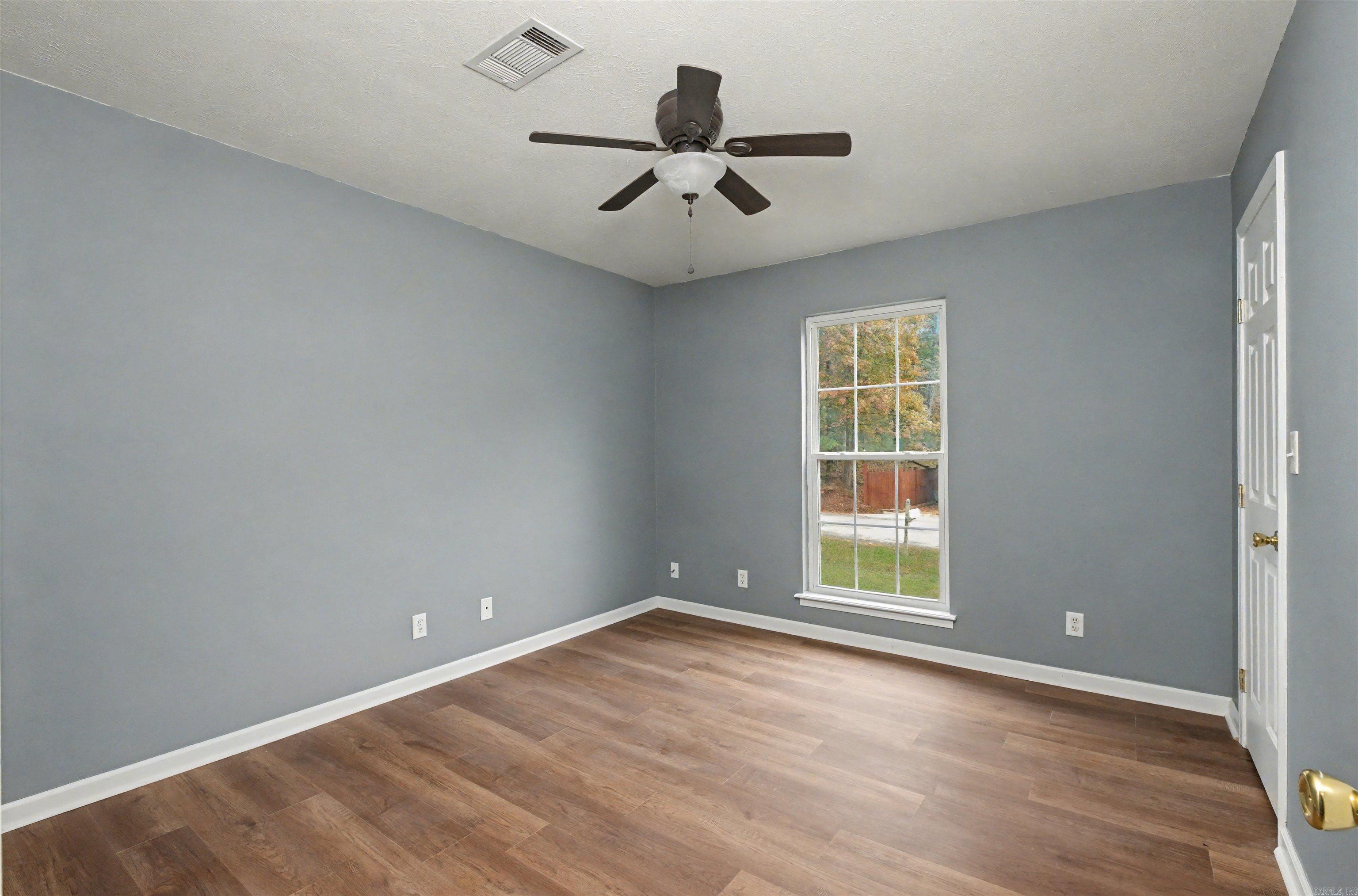 712 Michael  Redfield, AR