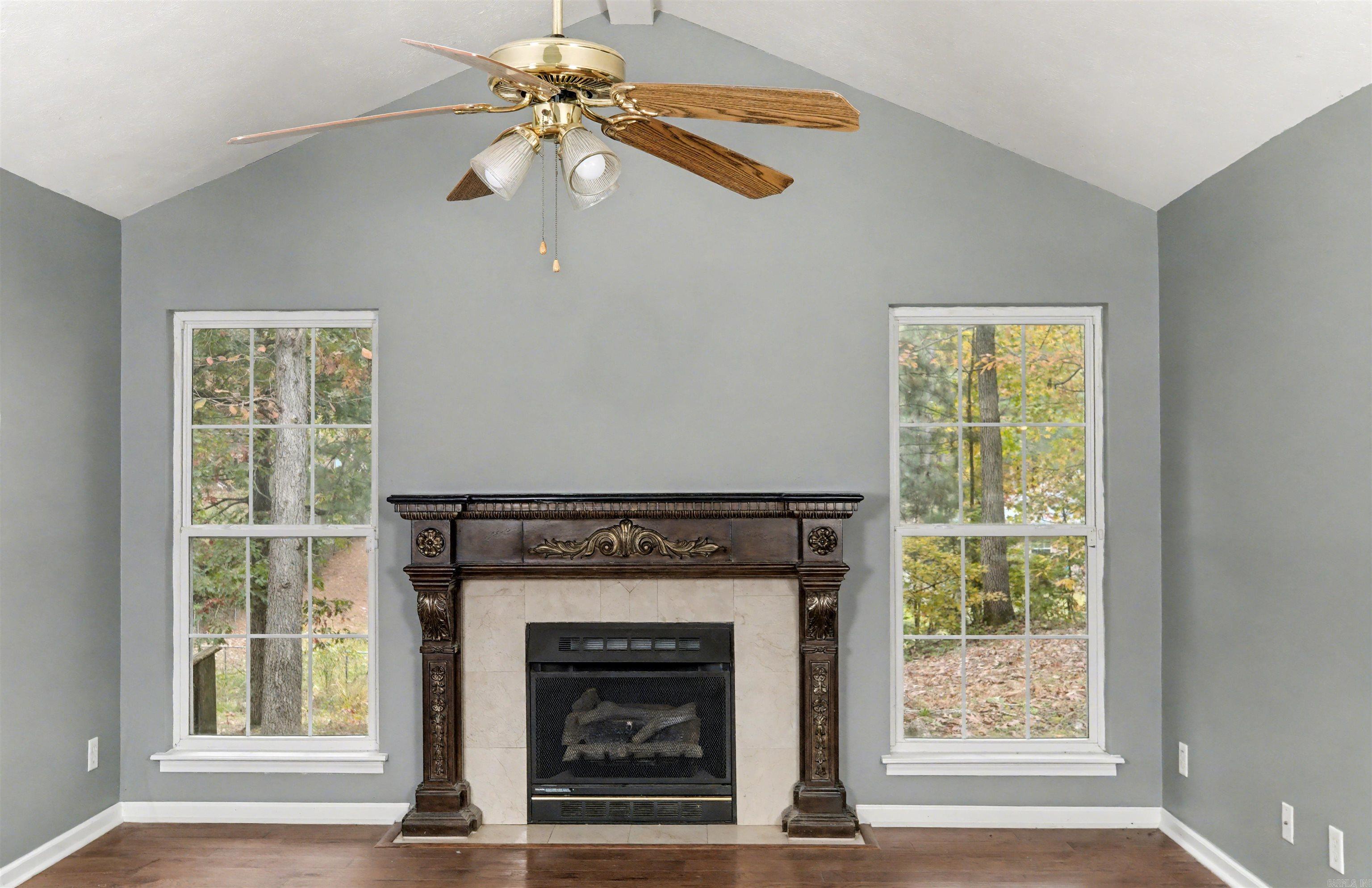 712 Michael  Redfield, AR