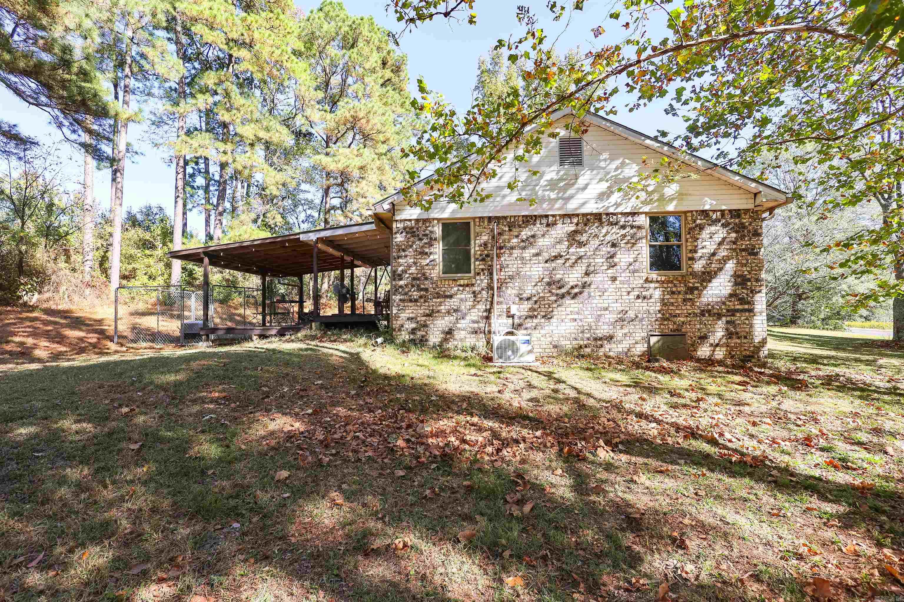 2567 Highway 70 Amity, AR 71921