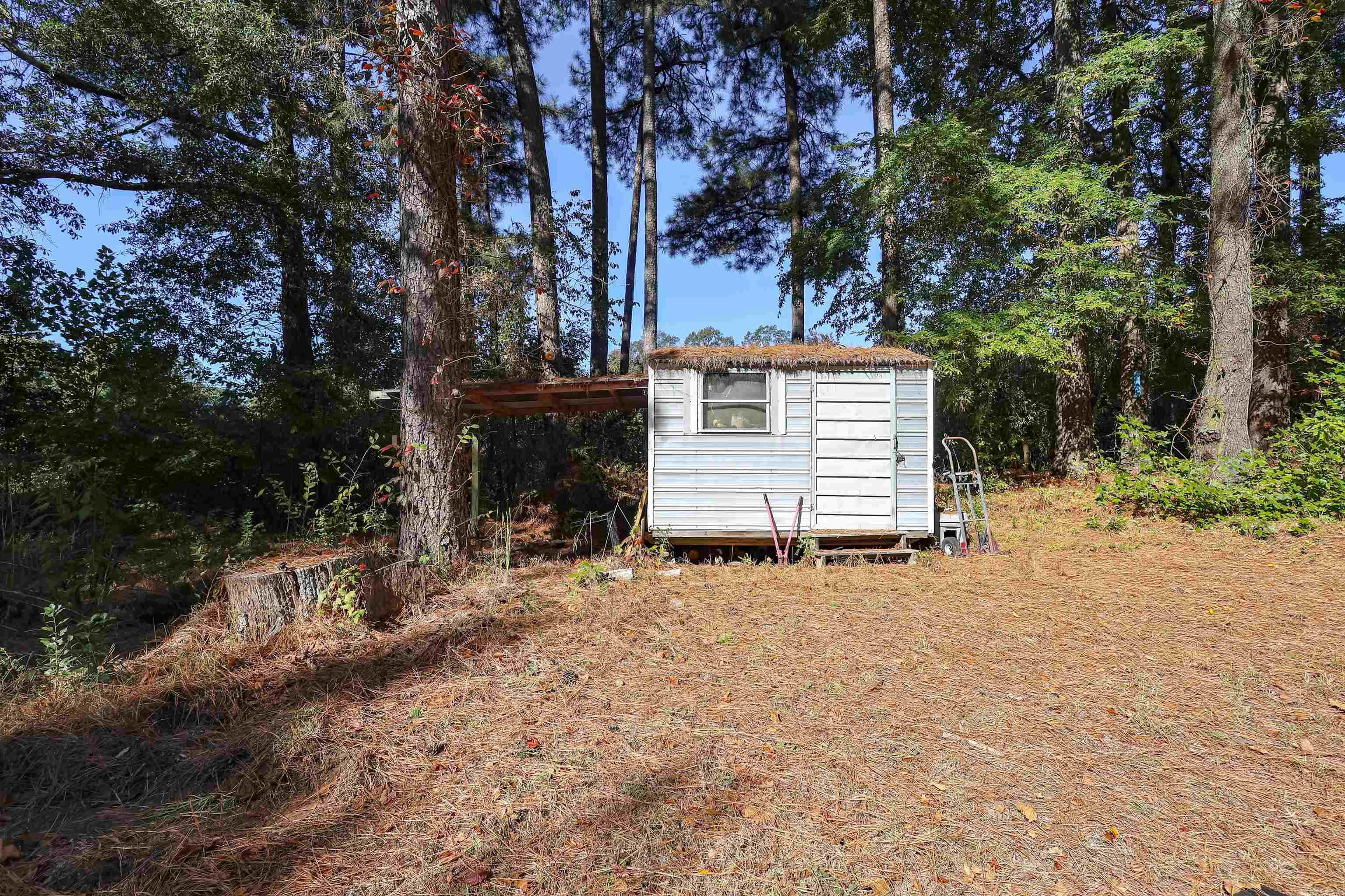 2567 Highway 70 Amity, AR 71921