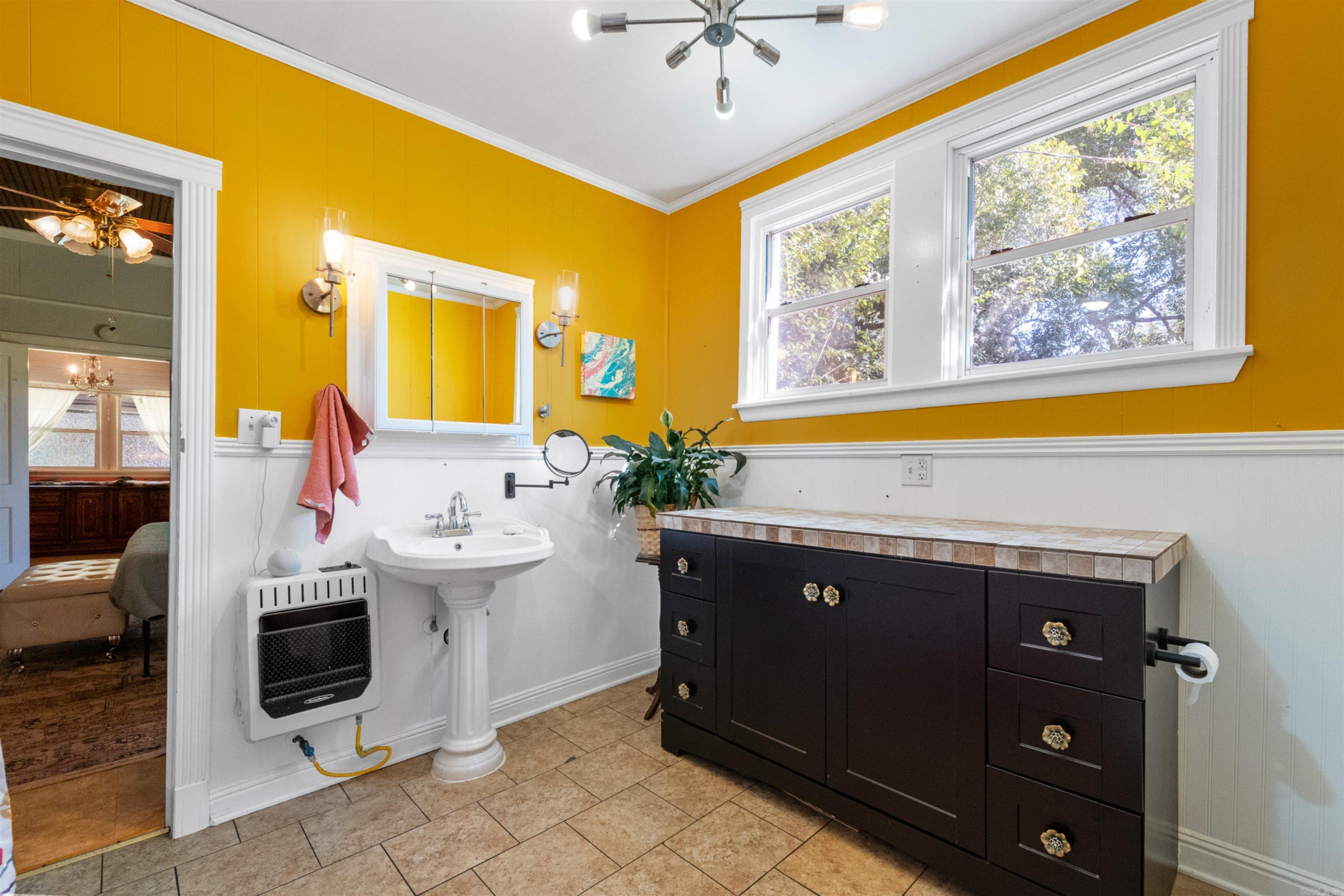 104 Court Square Road El Paso, AR 72045