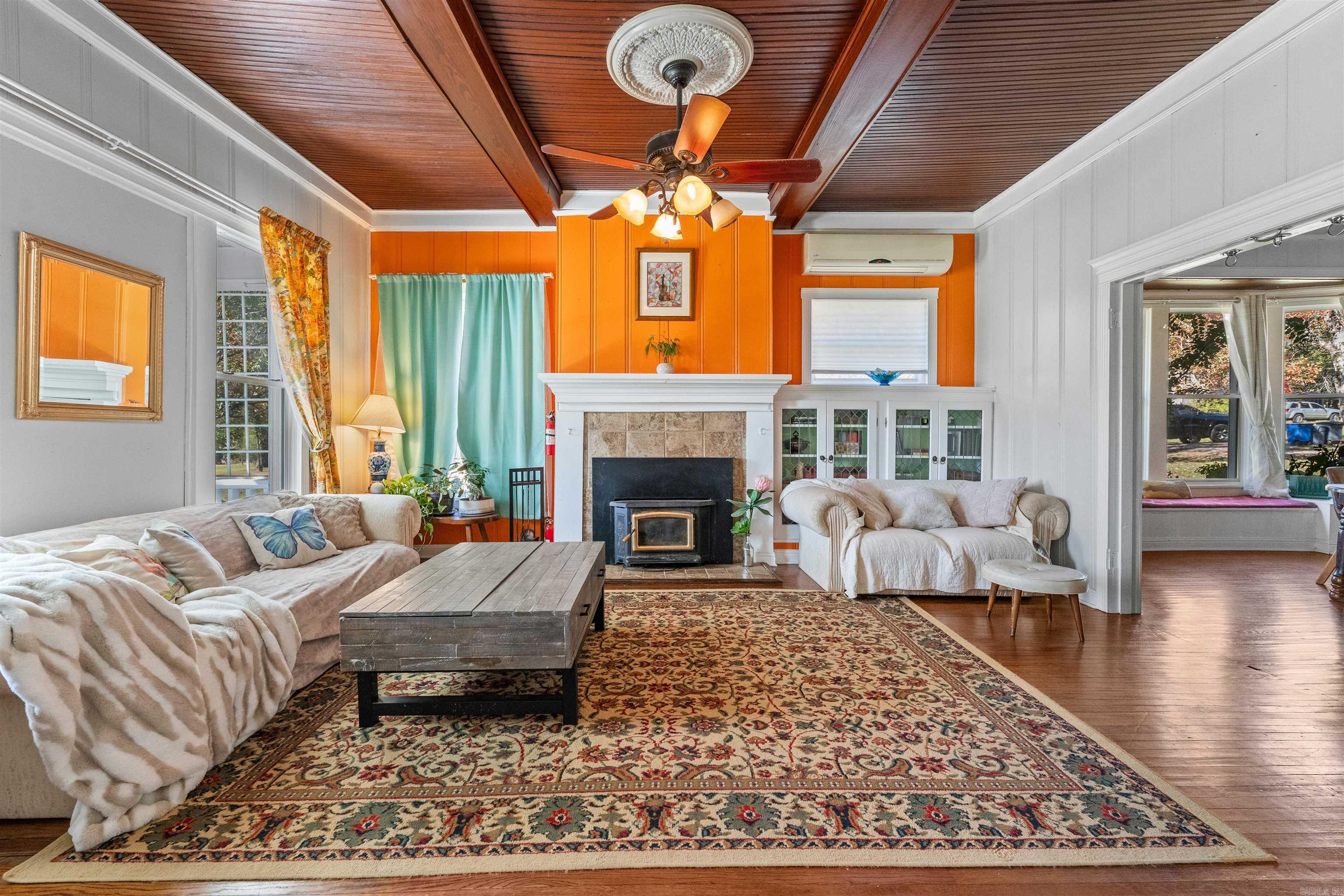 104 Court Square Road El Paso, AR 72045