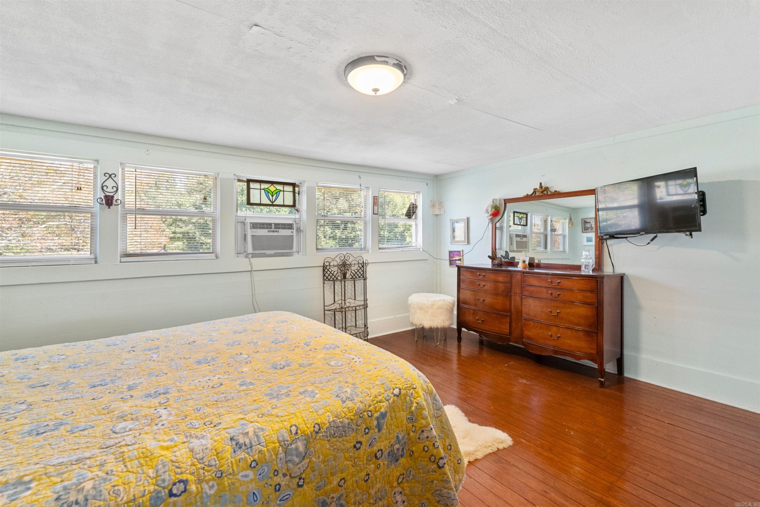 104 Court Square Road El Paso, AR 72045