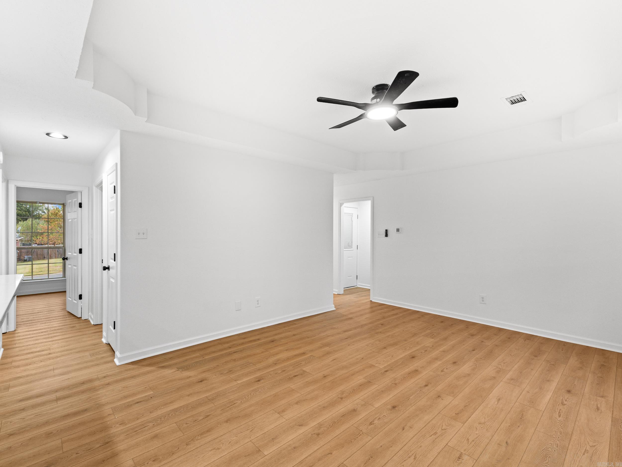 109 Weathering Dr Austin, AR 72007