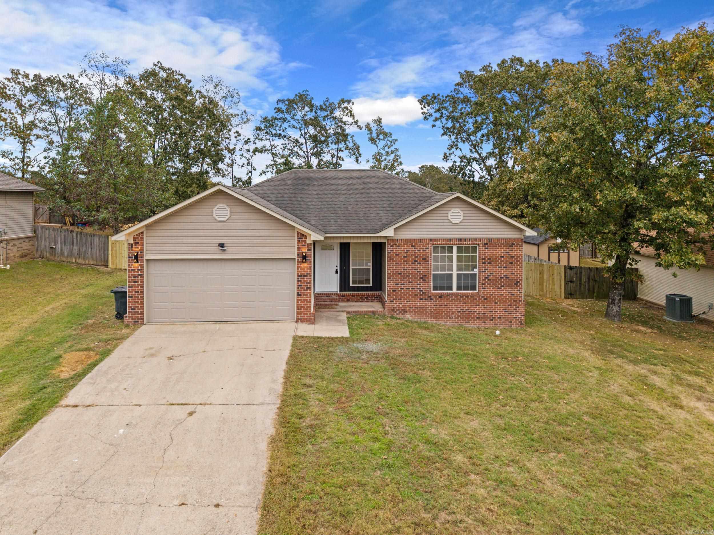 109 Weathering Dr Austin, AR 72007