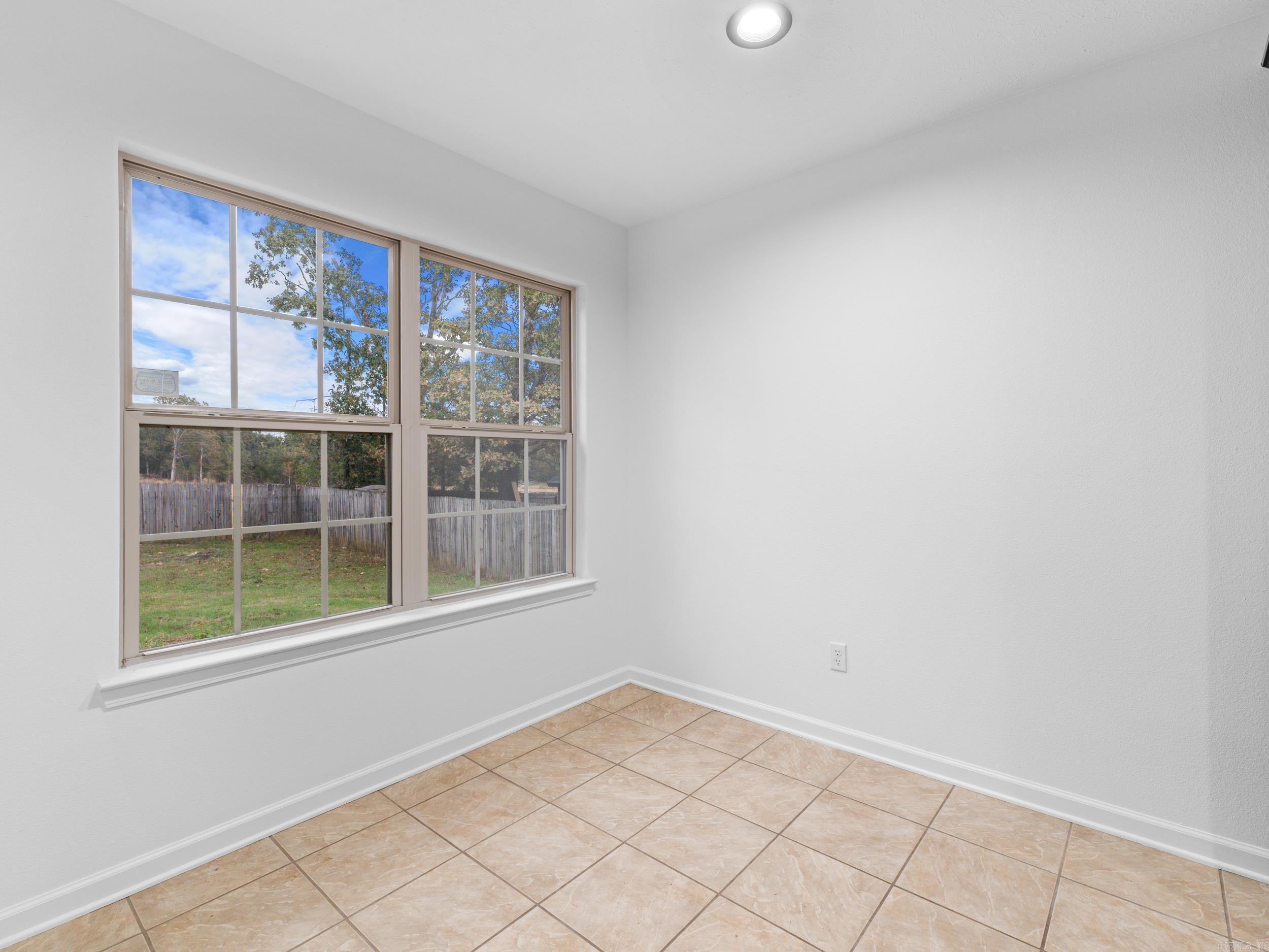 109 Weathering Dr Austin, AR 72007