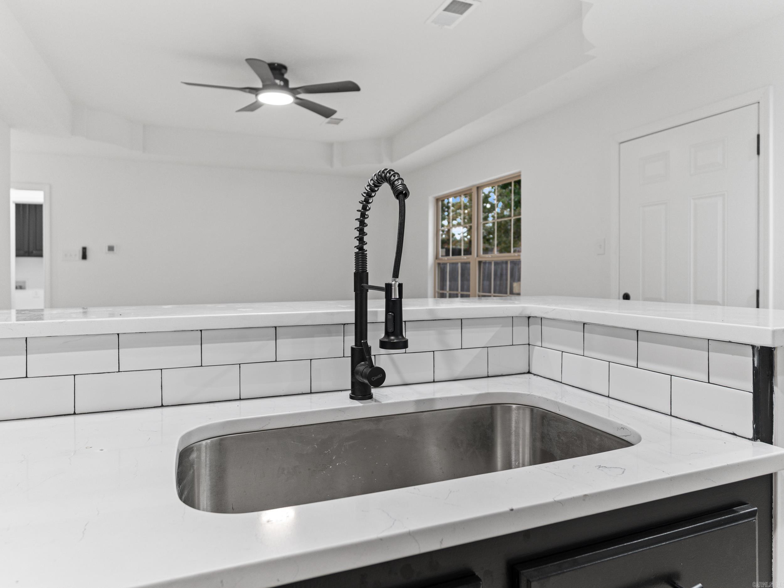 109 Weathering Dr Austin, AR 72007