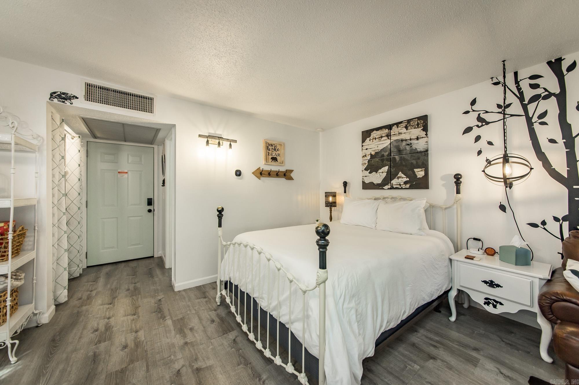 3028 Summerhill Place Fairfield Bay, AR 72088