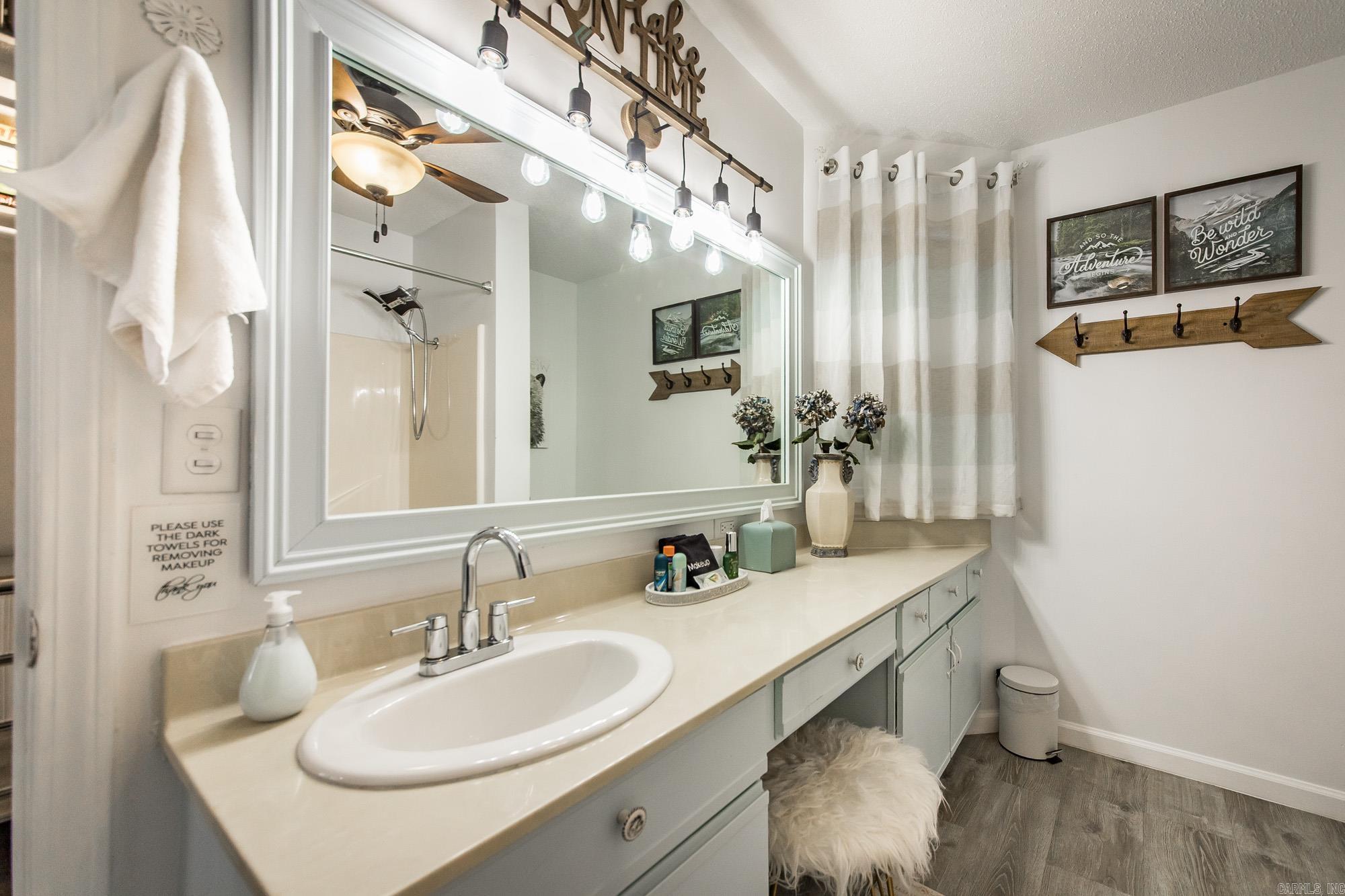 3028 Summerhill Place Fairfield Bay, AR 72088