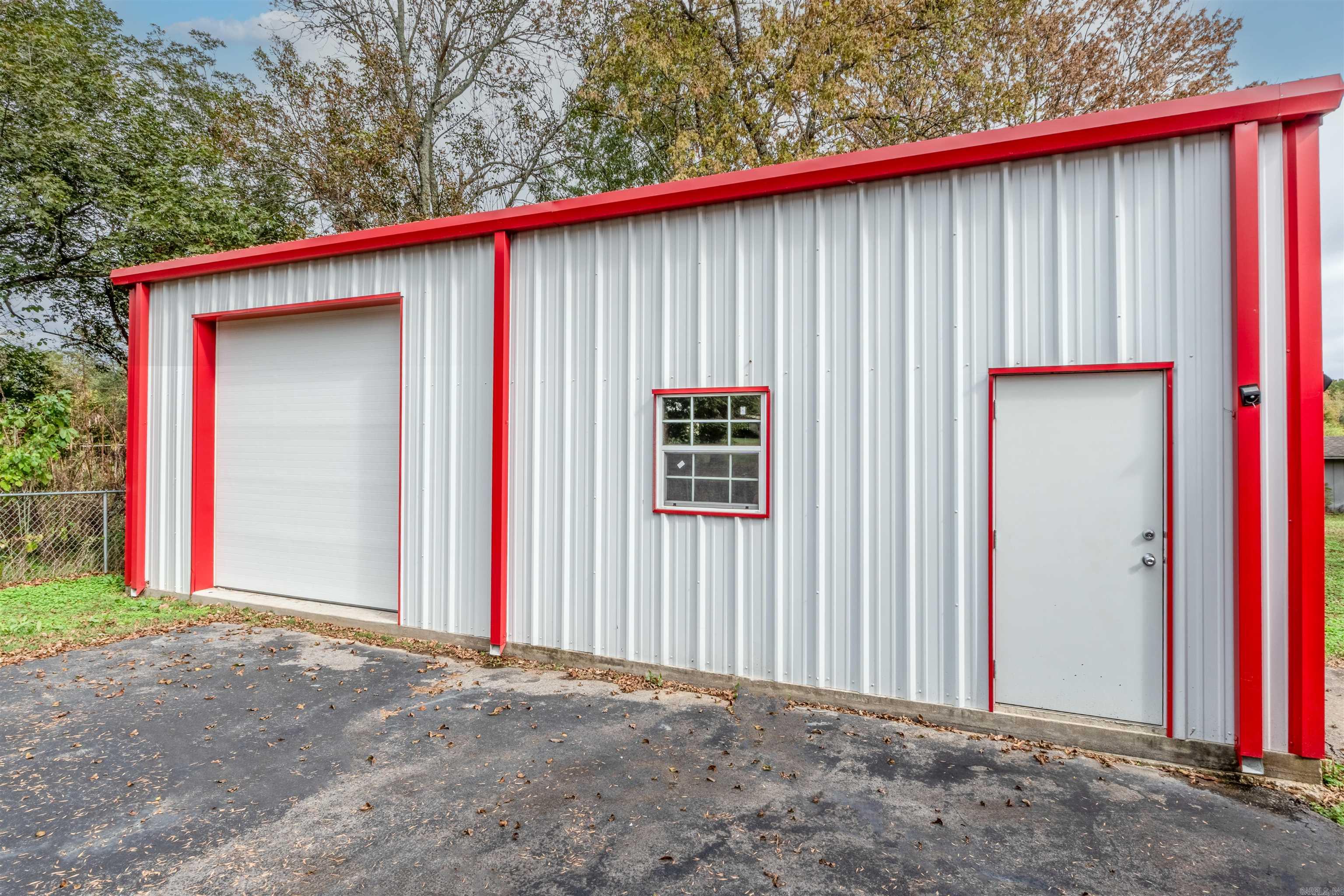 216 Highway 107  Enola, AR