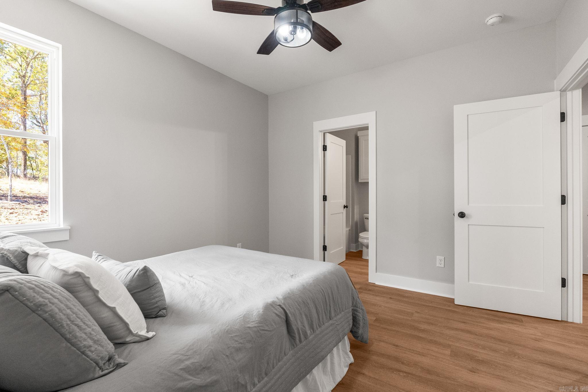 9345 WOODDALE  Sherwood, AR