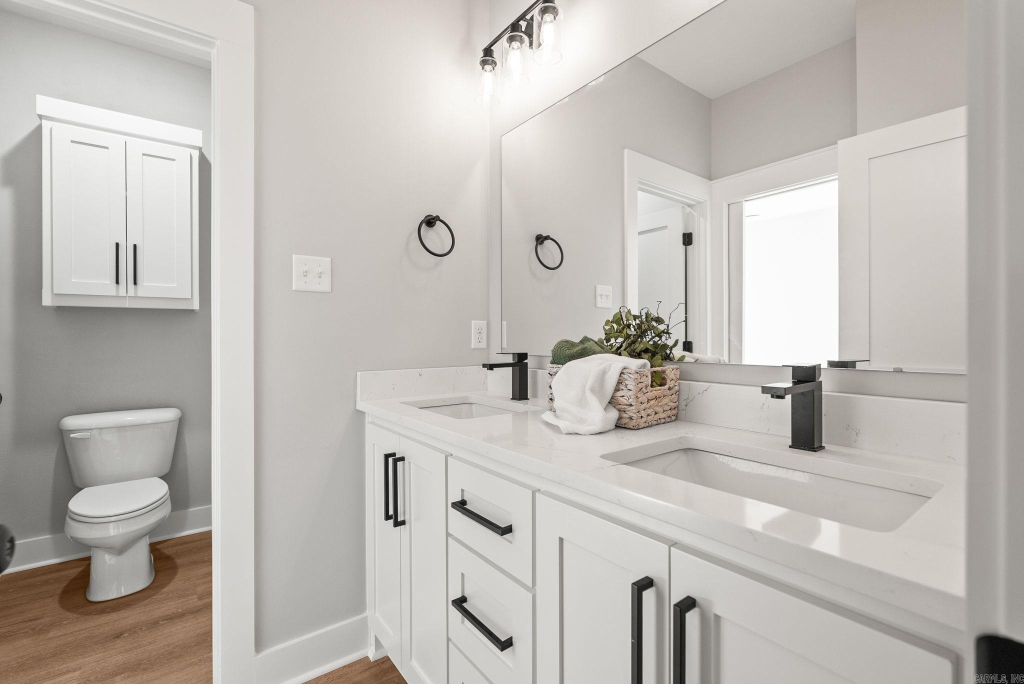 9345 WOODDALE  Sherwood, AR