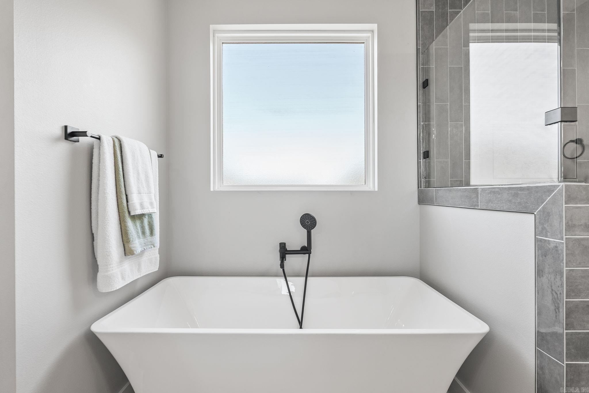 9345 WOODDALE  Sherwood, AR