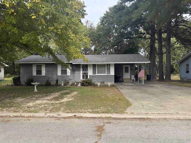 792 E Miller  Piggott, AR
