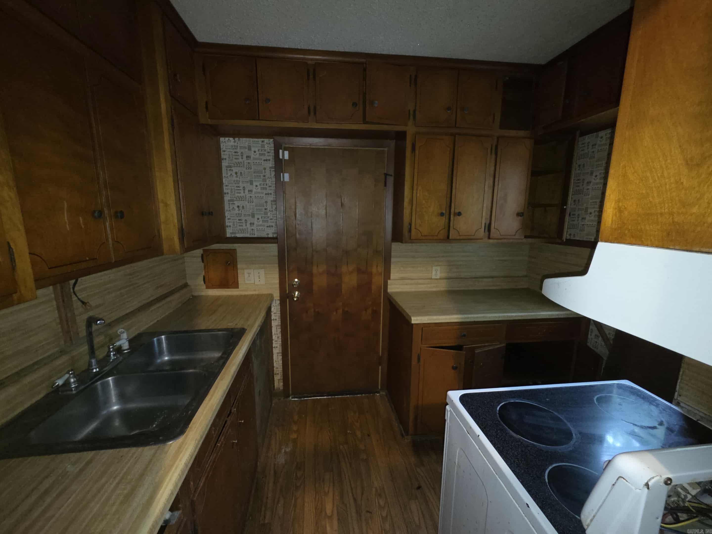 2002 W 29Th  Pine Bluff, AR