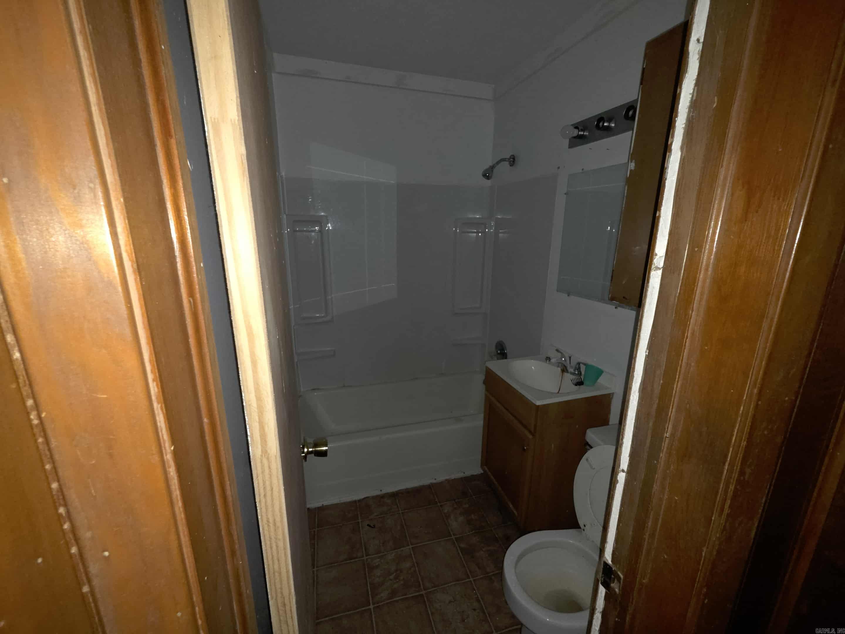 2002 W 29Th  Pine Bluff, AR