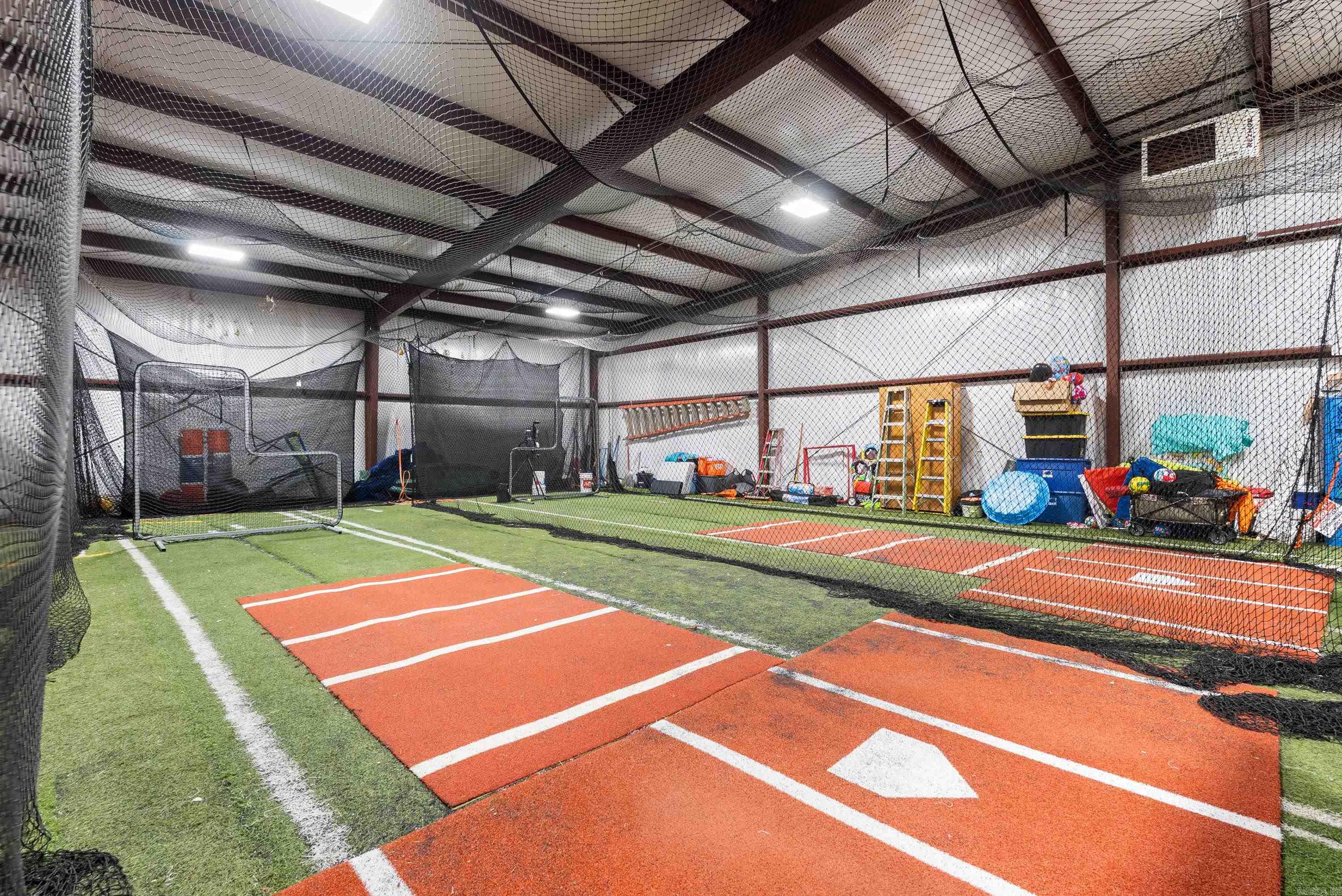 224 25 N  Greenbrier, AR