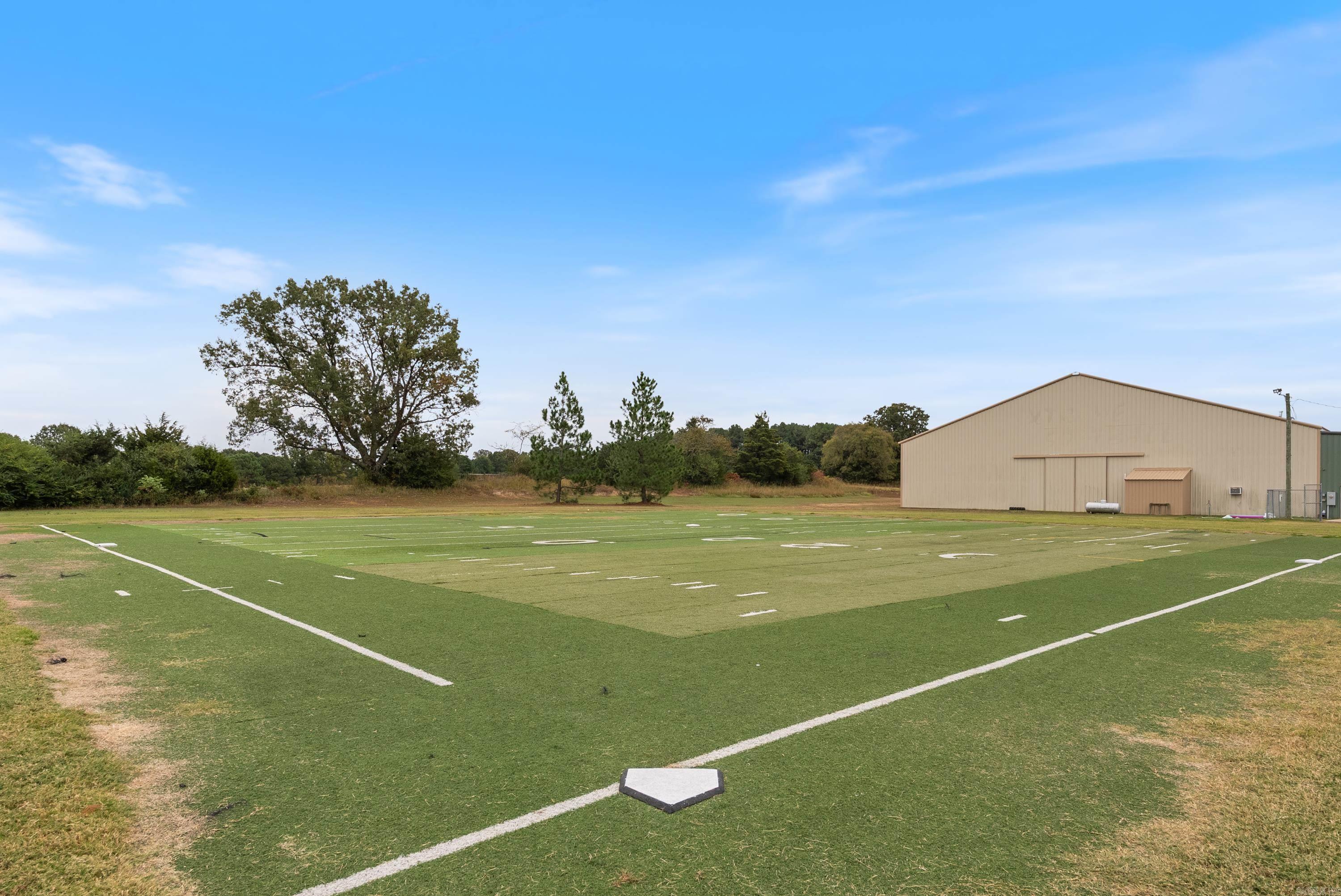 224 25 N  Greenbrier, AR