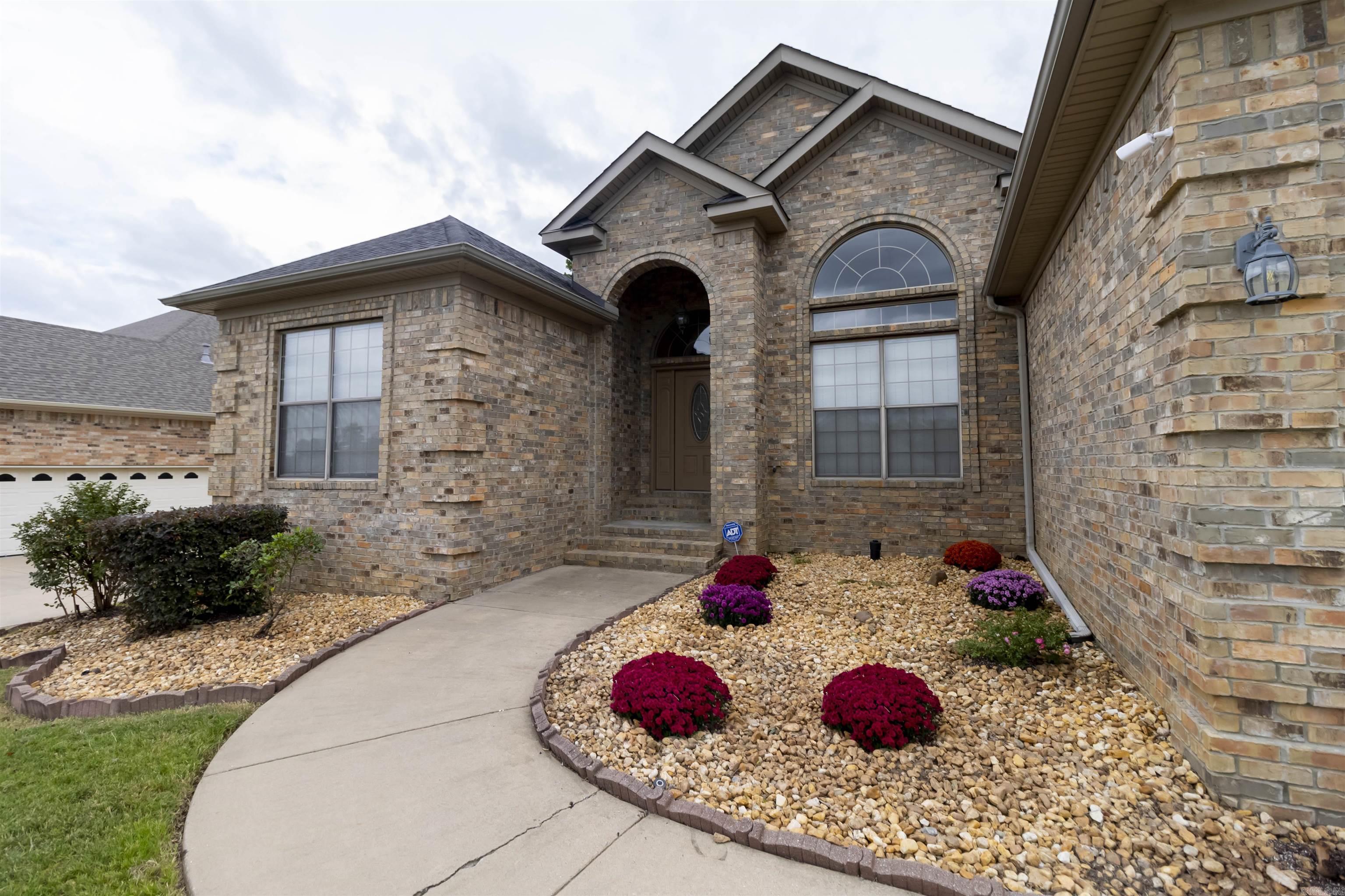 136 Orleans  Maumelle, AR