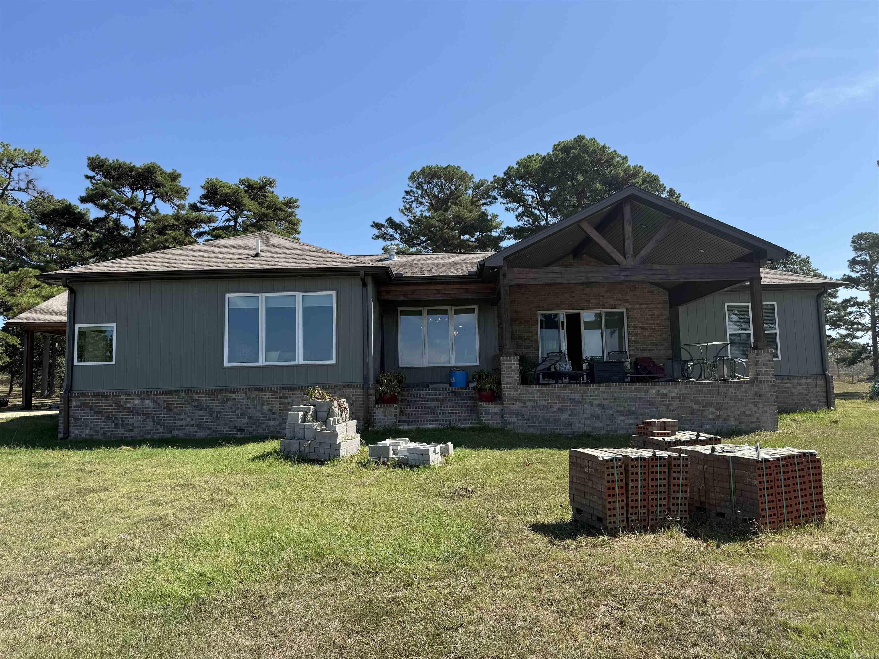 548 Cornerstone  Pleasant Plains, AR