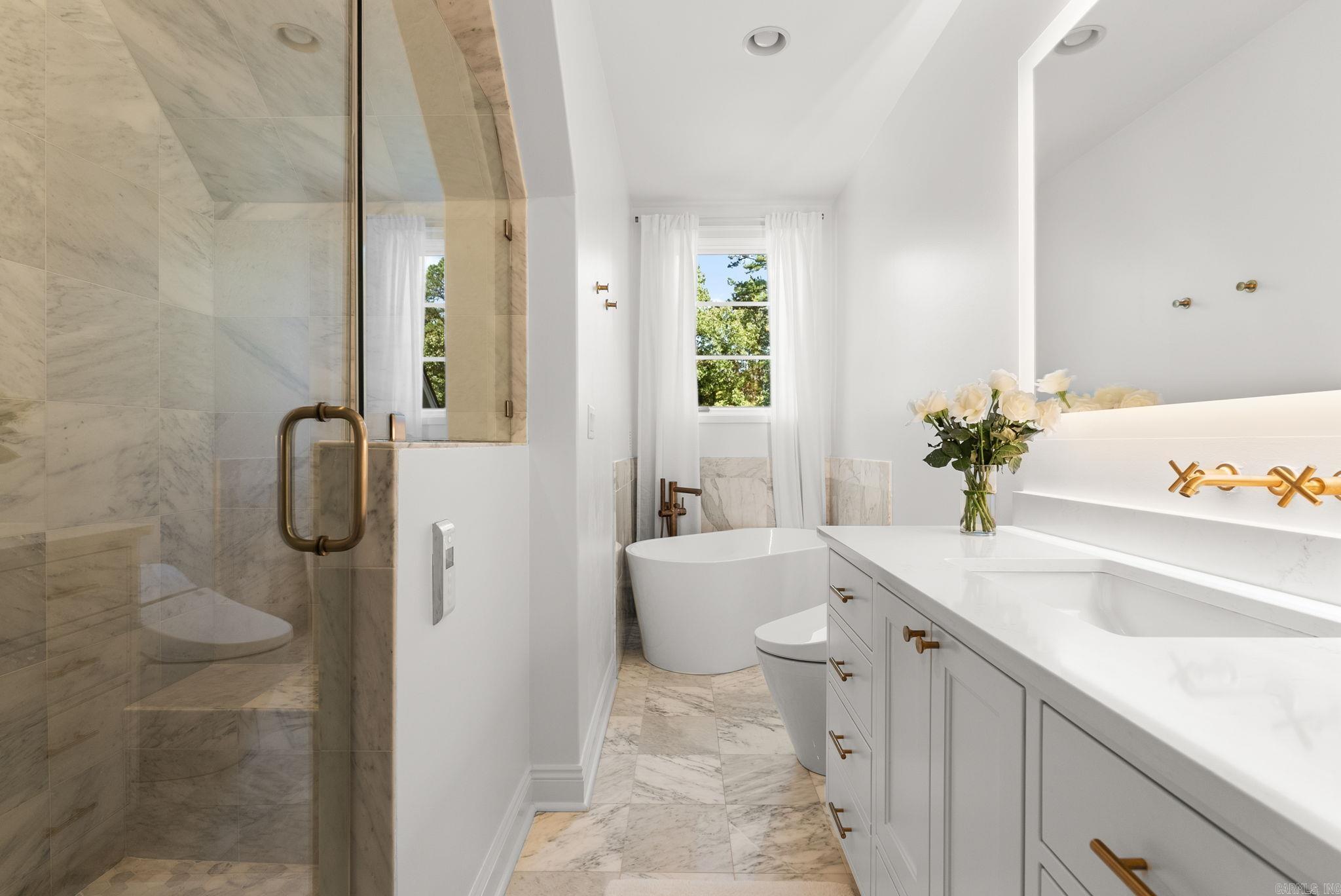 212 Sologne Court  Little Rock, AR