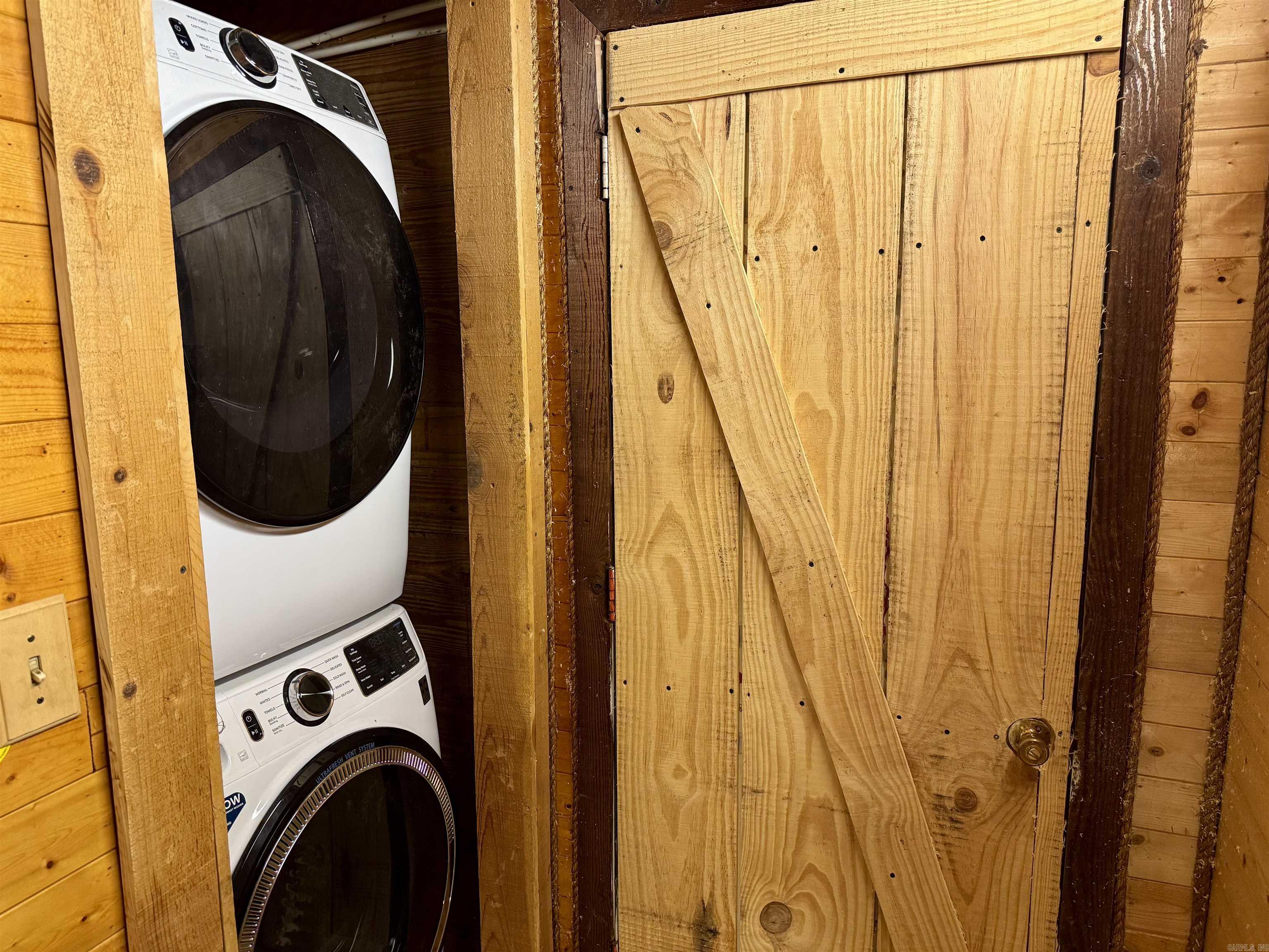 118 JB Logan Circle HWY 71 N  De Queen, AR