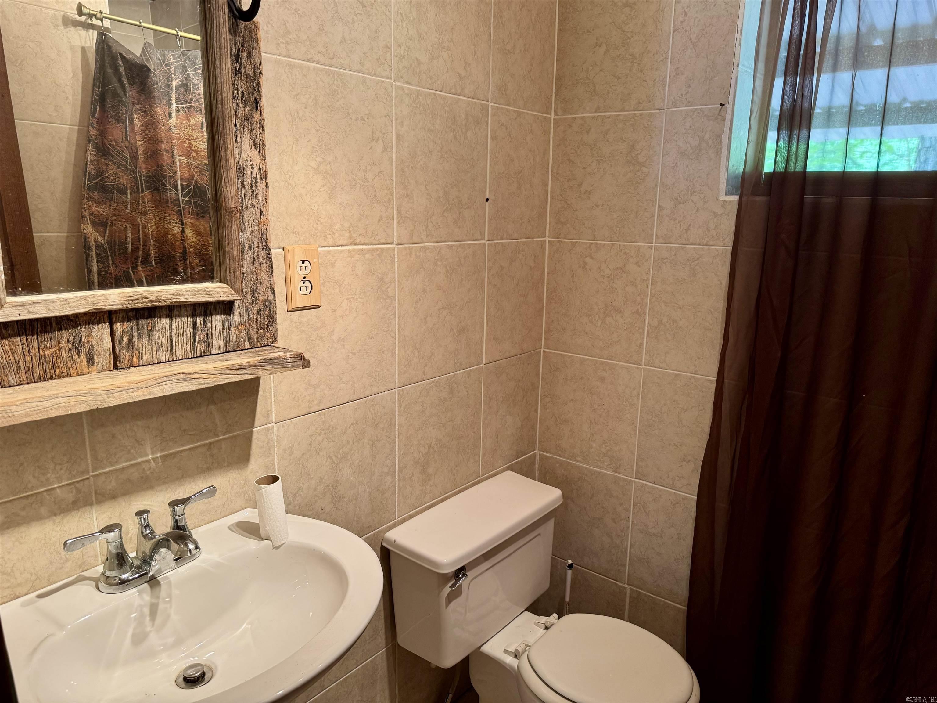 118 JB Logan Circle HWY 71 N  De Queen, AR