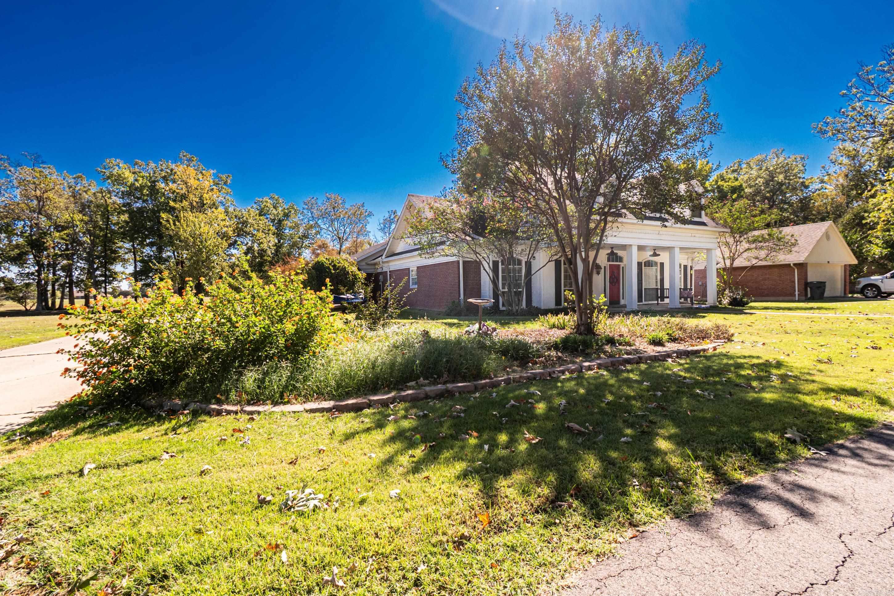 103 Golf Links Cir  Lake Village, AR