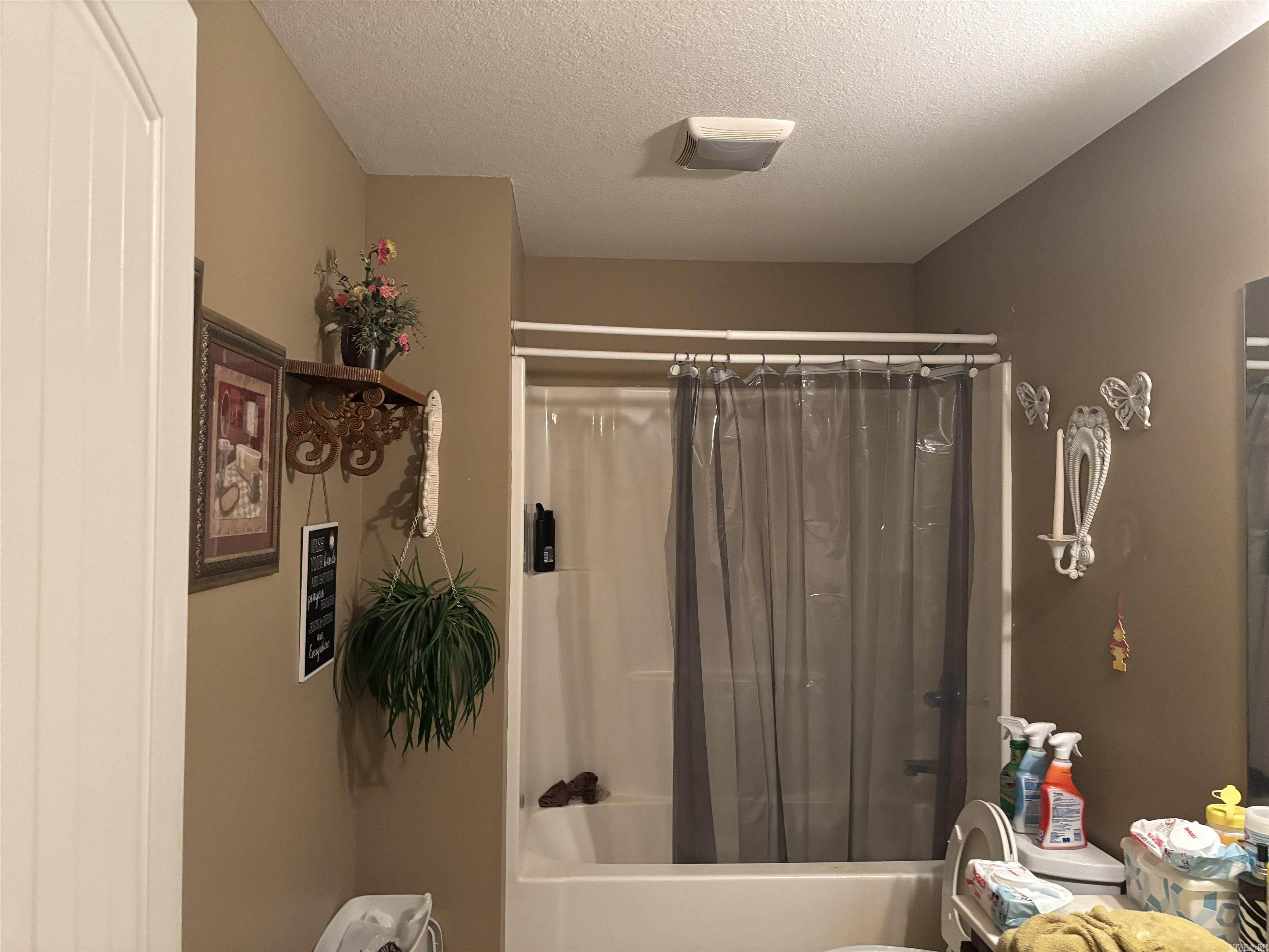 4907 S 28th  Paragould, AR