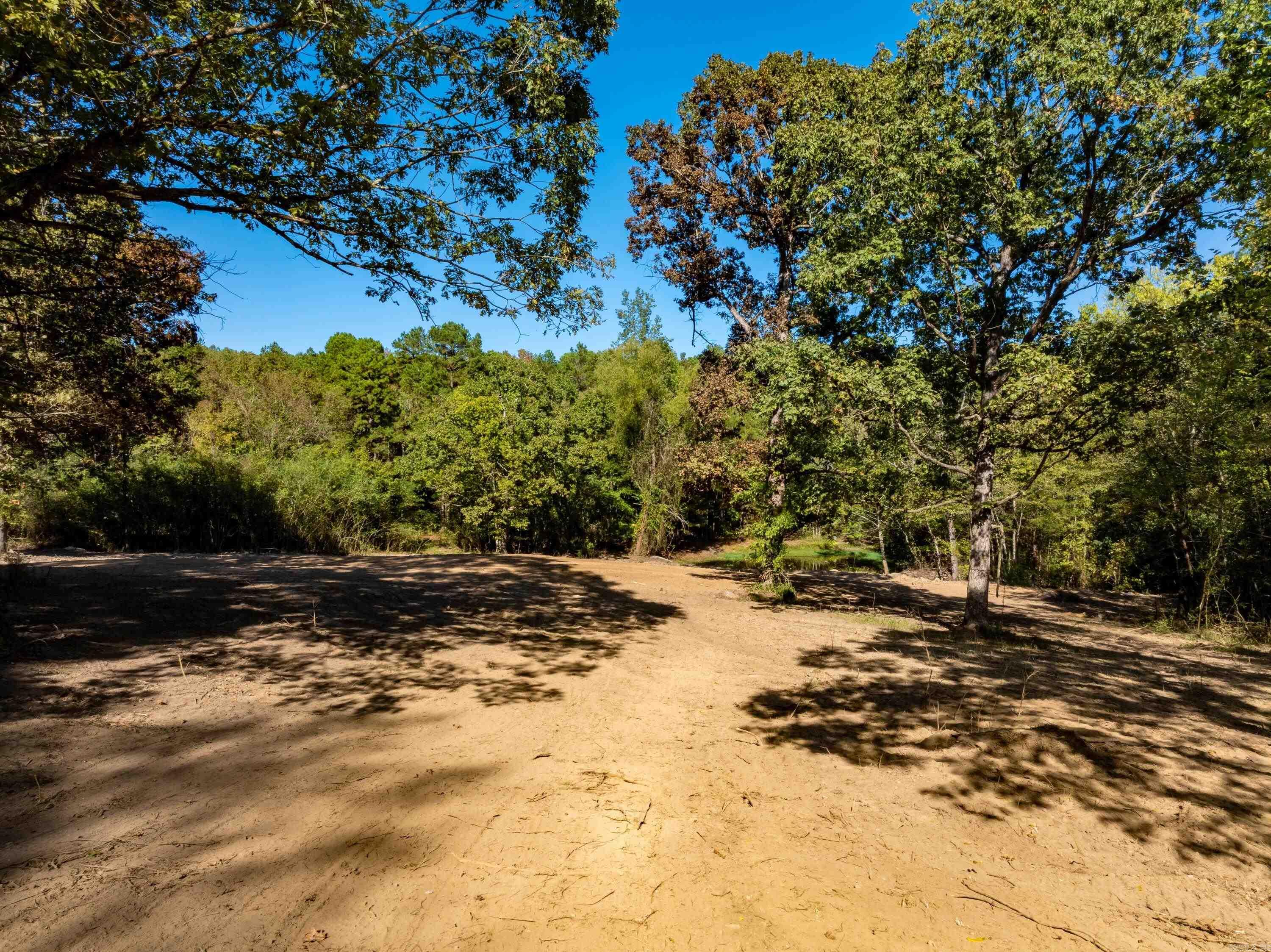 3011 and 2981 Jamestown Loop  Batesville, AR