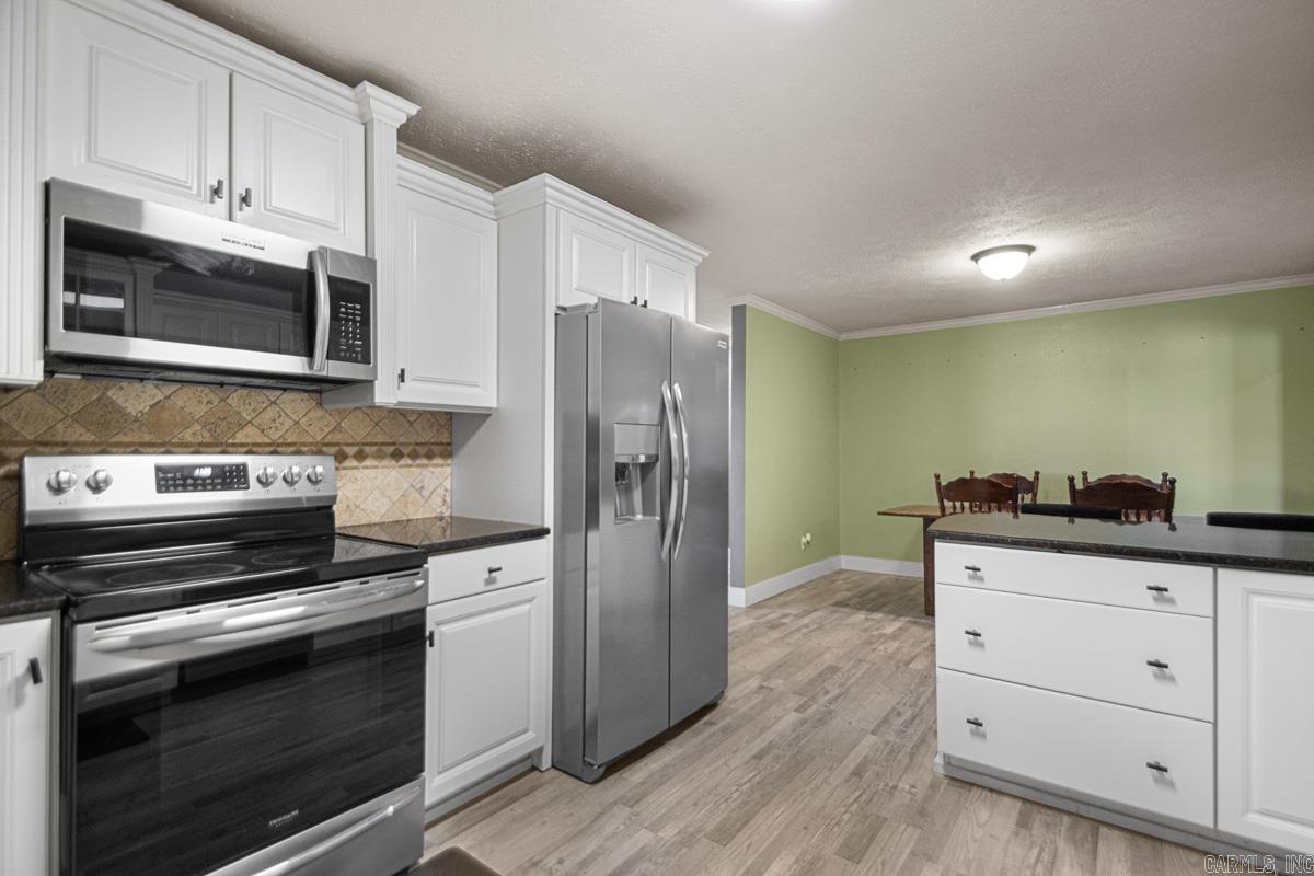 3426 Highway 5  El Paso, AR