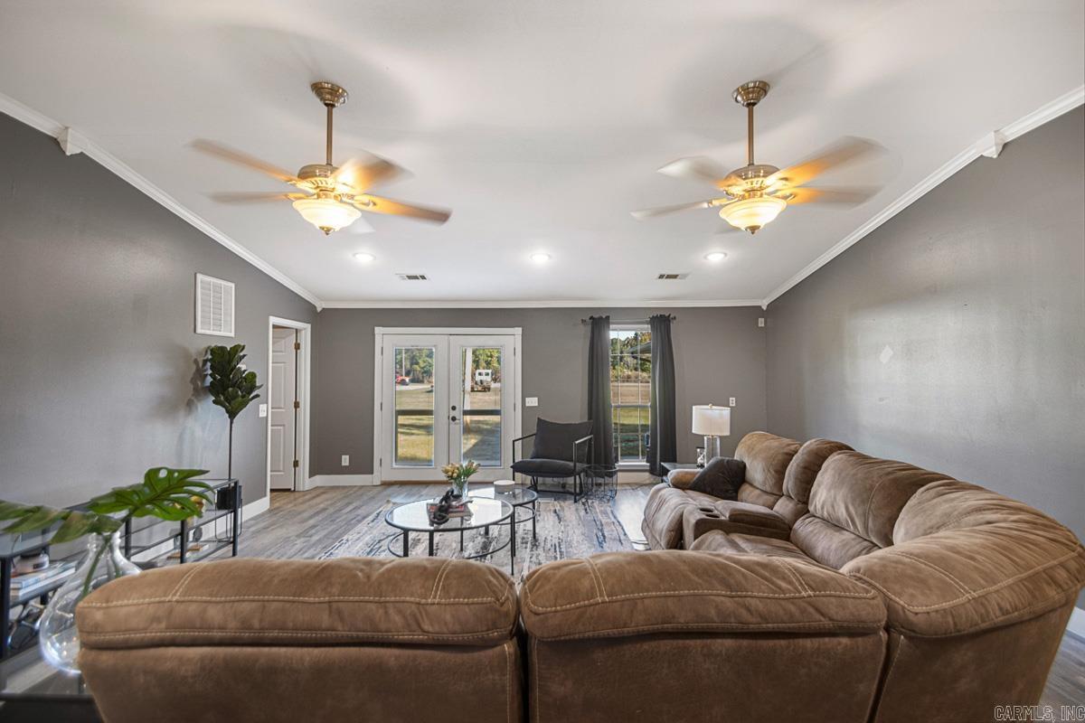 3426 Highway 5  El Paso, AR