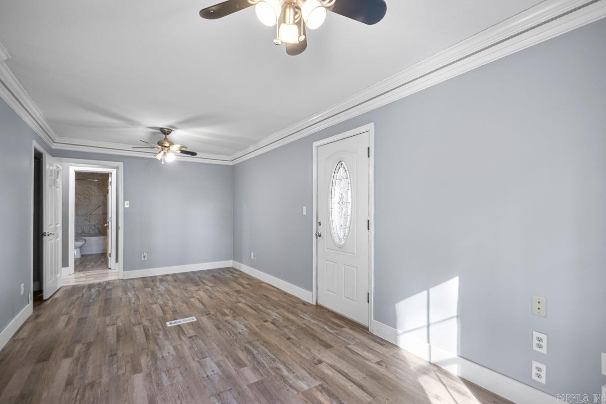 3426 Highway 5  El Paso, AR