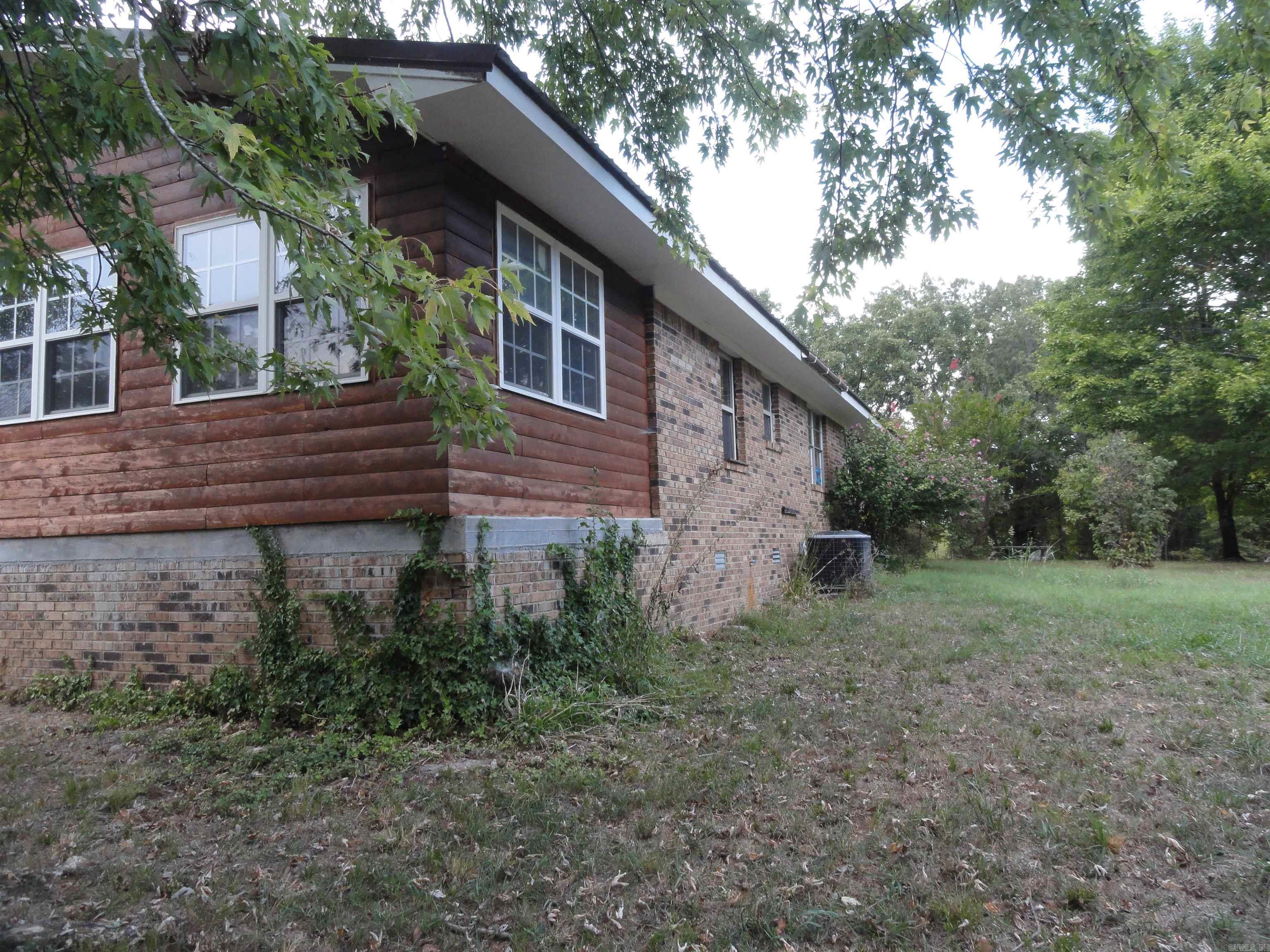 233 Piney Road Marshall, AR 72650