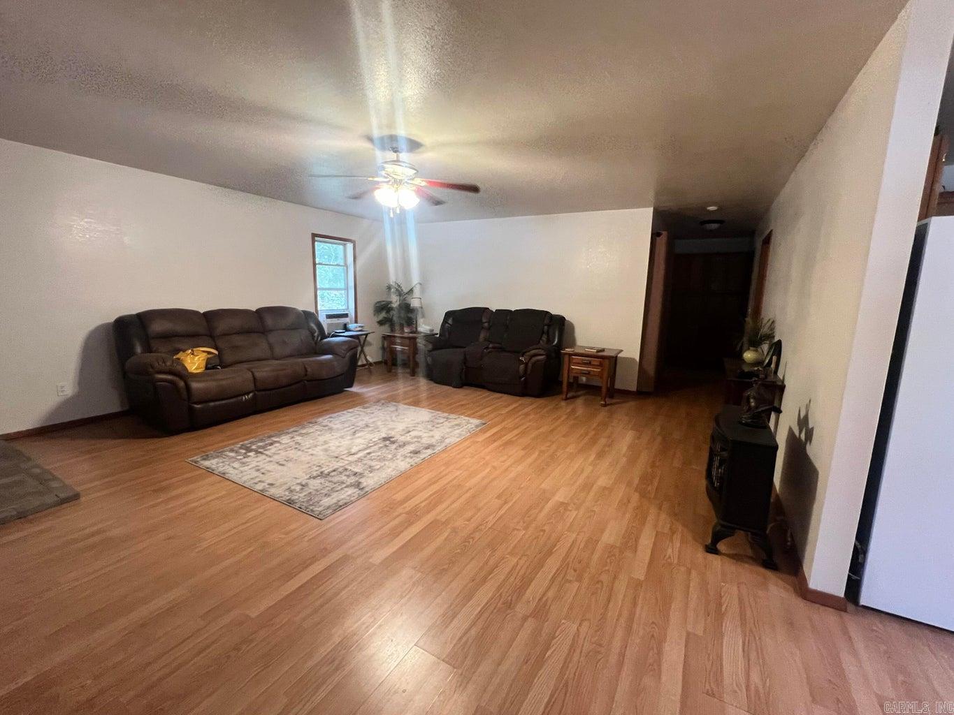 1215 Arrowhead  Cave City, AR