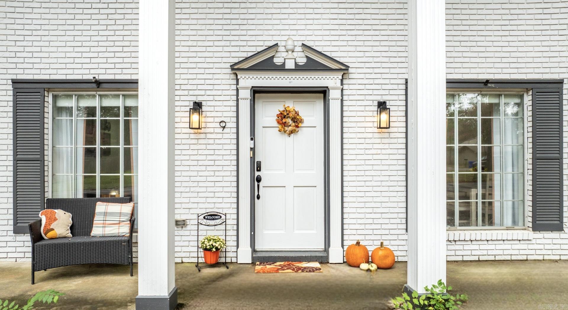 9 Smoking Oaks  Conway, AR