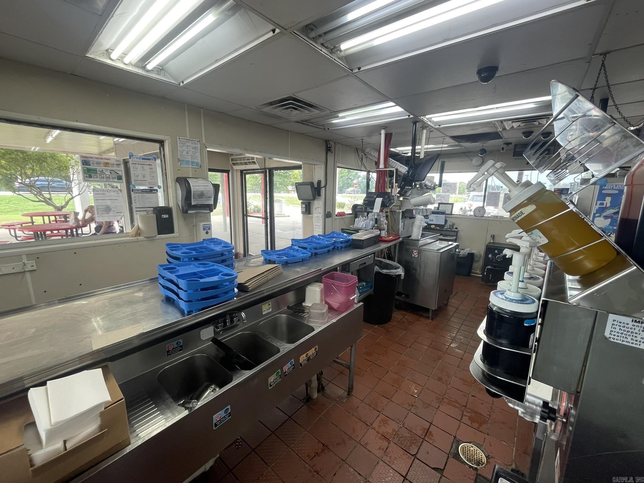 1407 E 8th St  Danville, AR