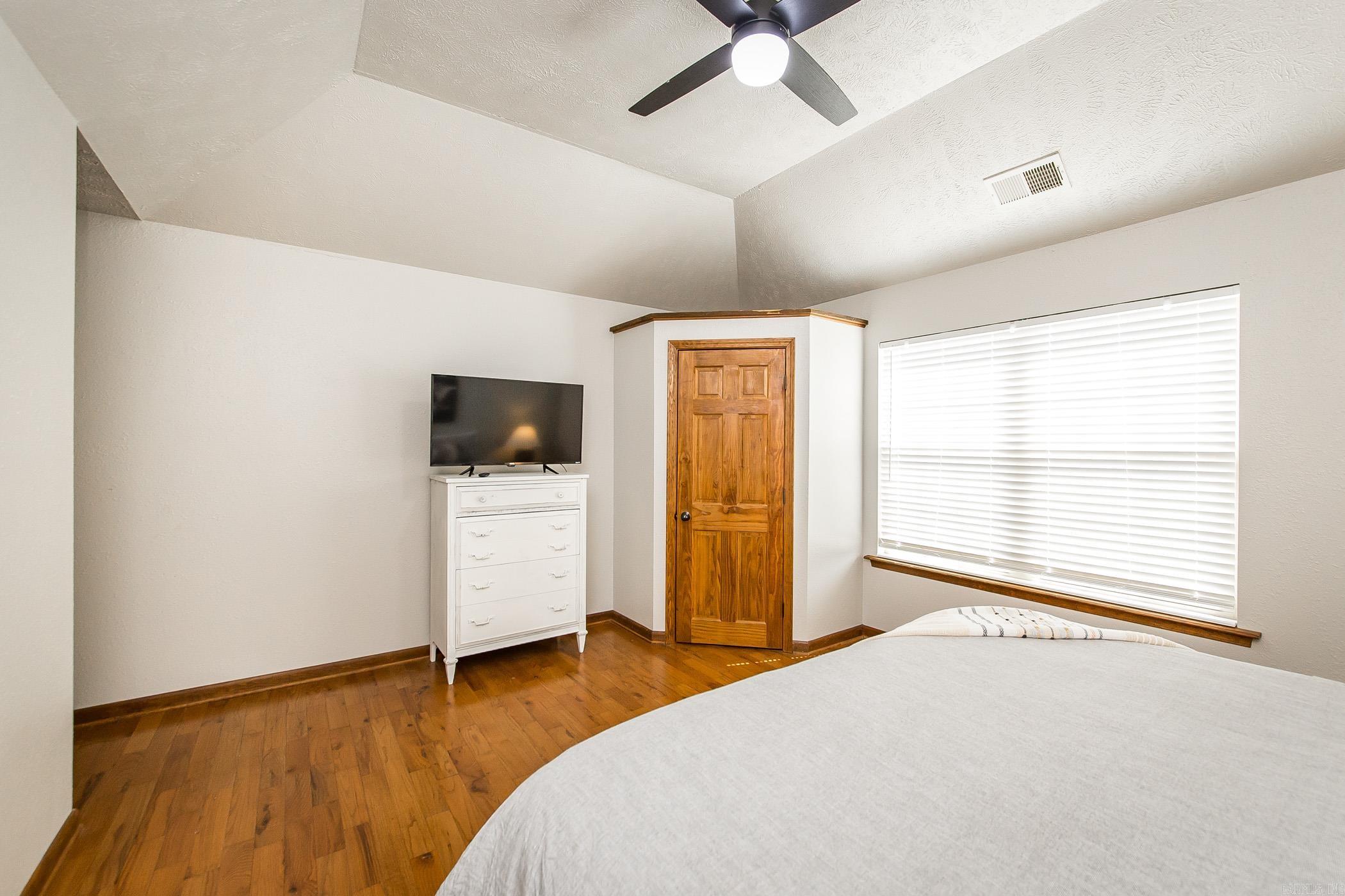 9 Jared Circle Heber Springs, AR 72543