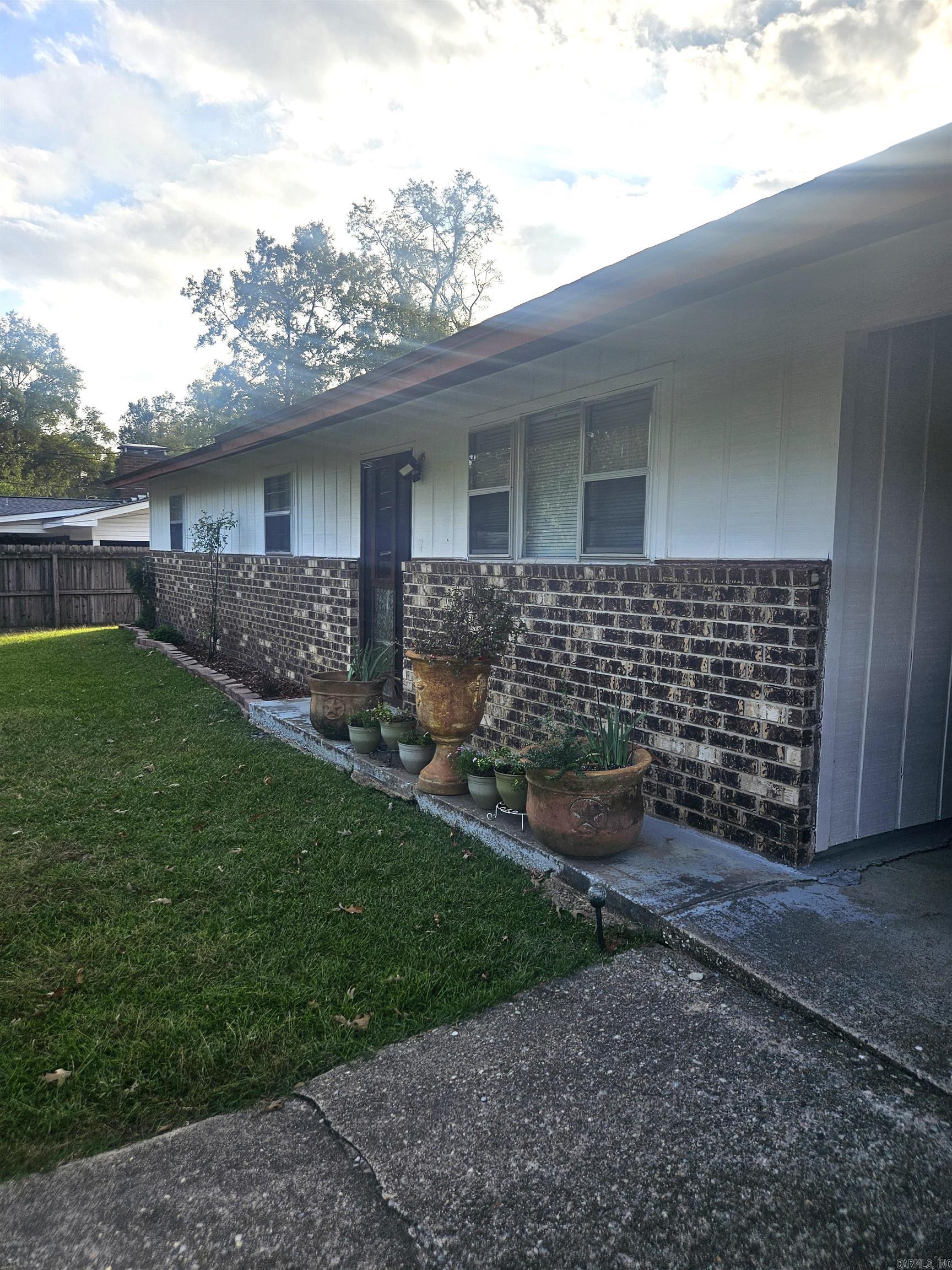 110 Terrell  Murfreesboro, AR