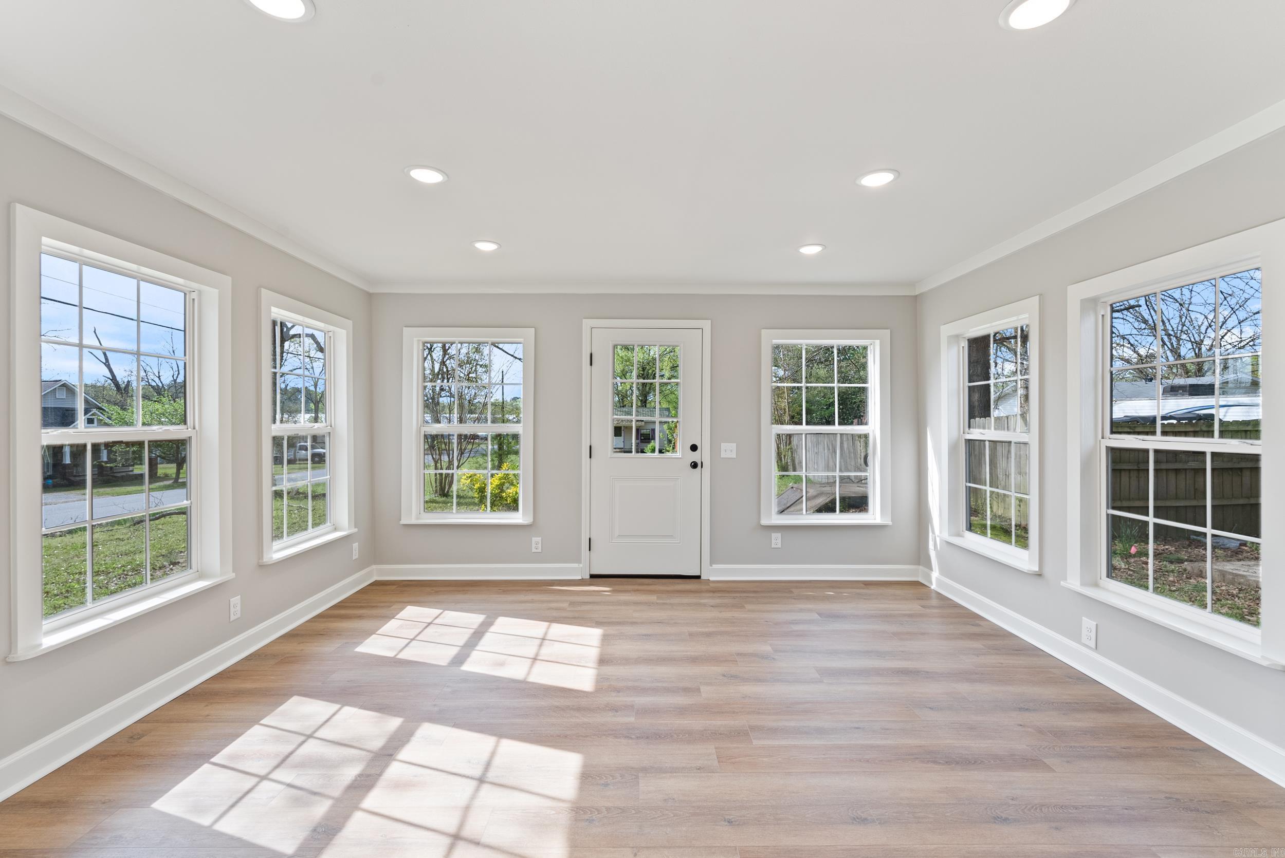 407 E Holly Street  Sheridan, AR