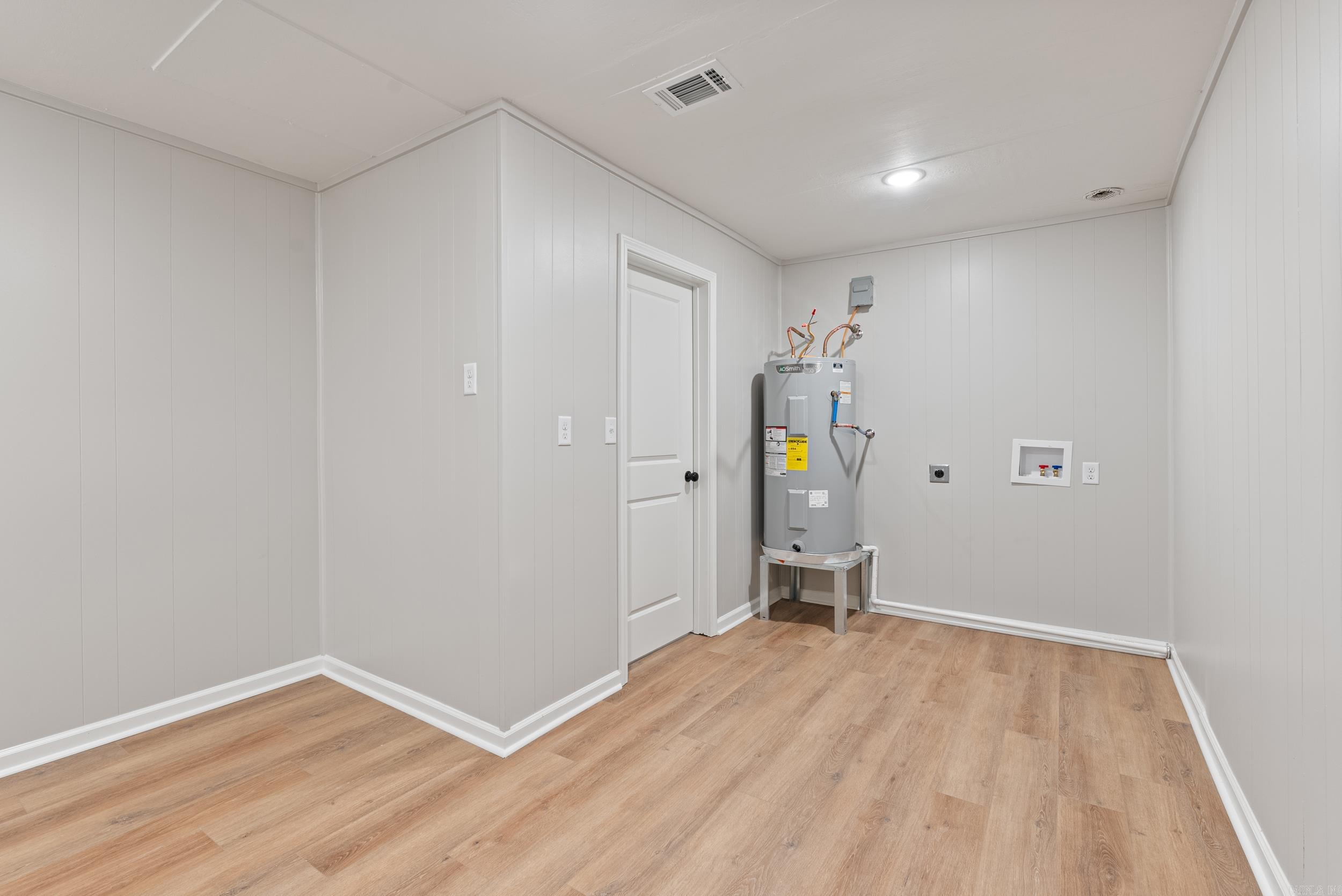 407 E Holly Street  Sheridan, AR