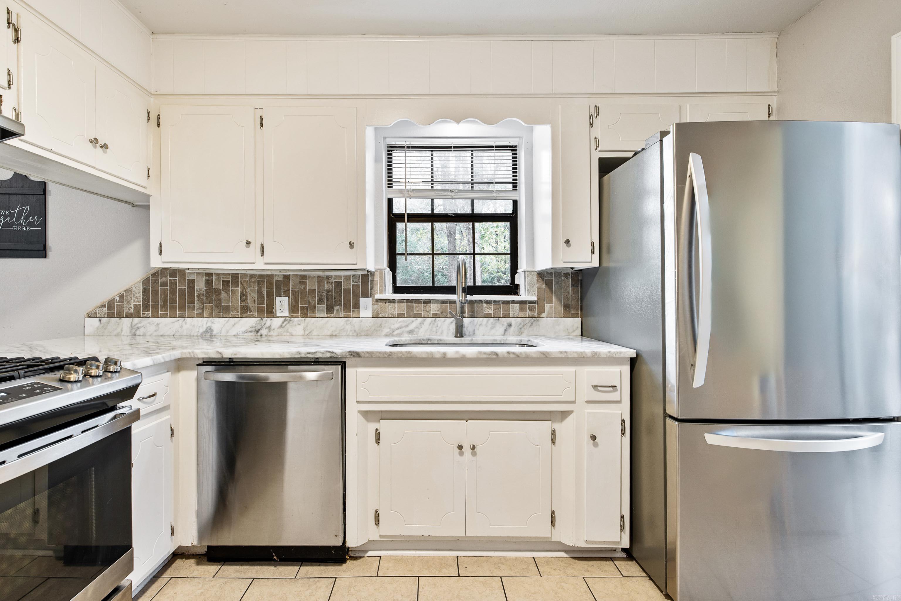 7925 Cindy  Benton, AR