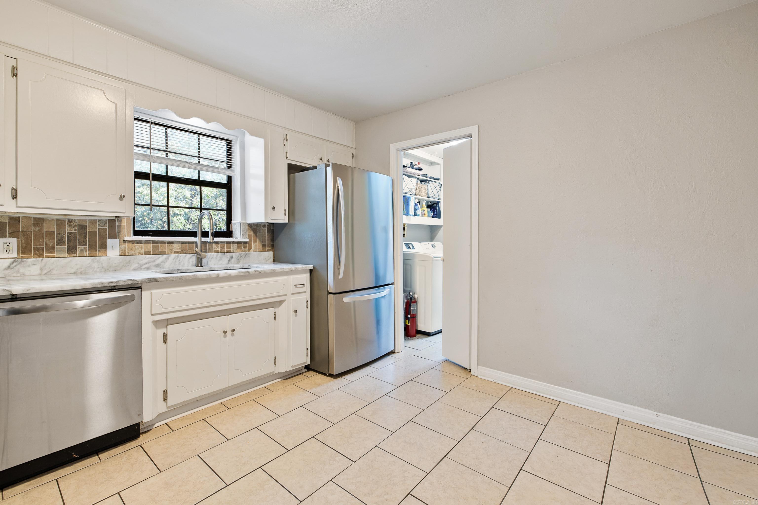 7925 Cindy  Benton, AR