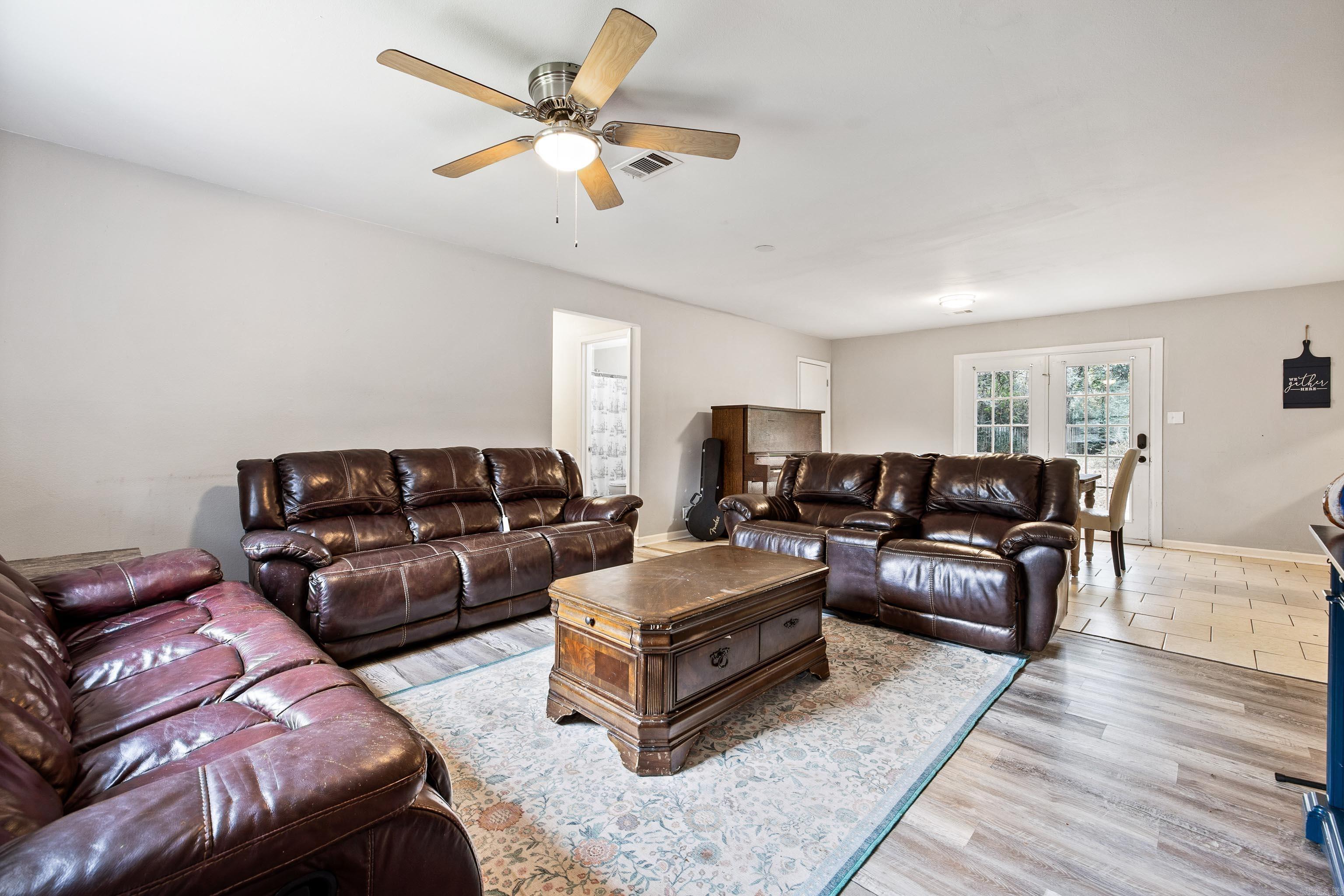 7925 Cindy  Benton, AR